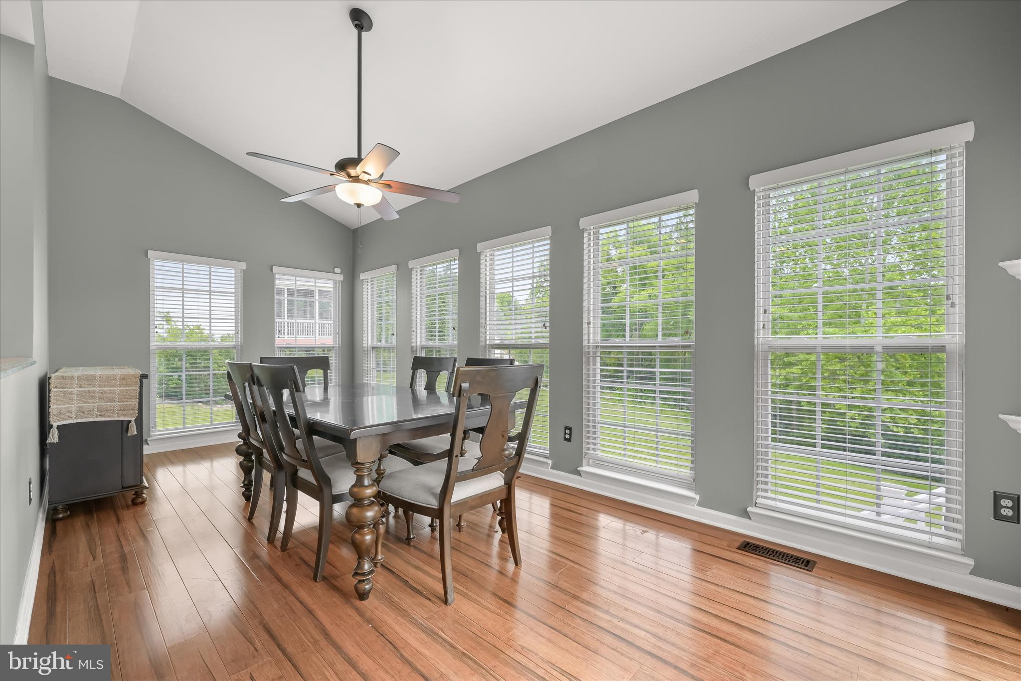 JENNA ESTATES - Residential