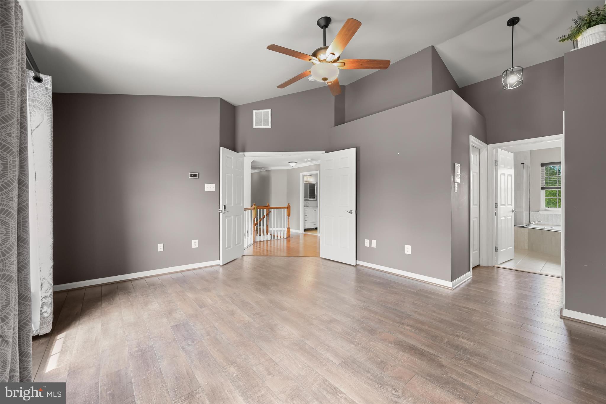 JENNA ESTATES - Residential
