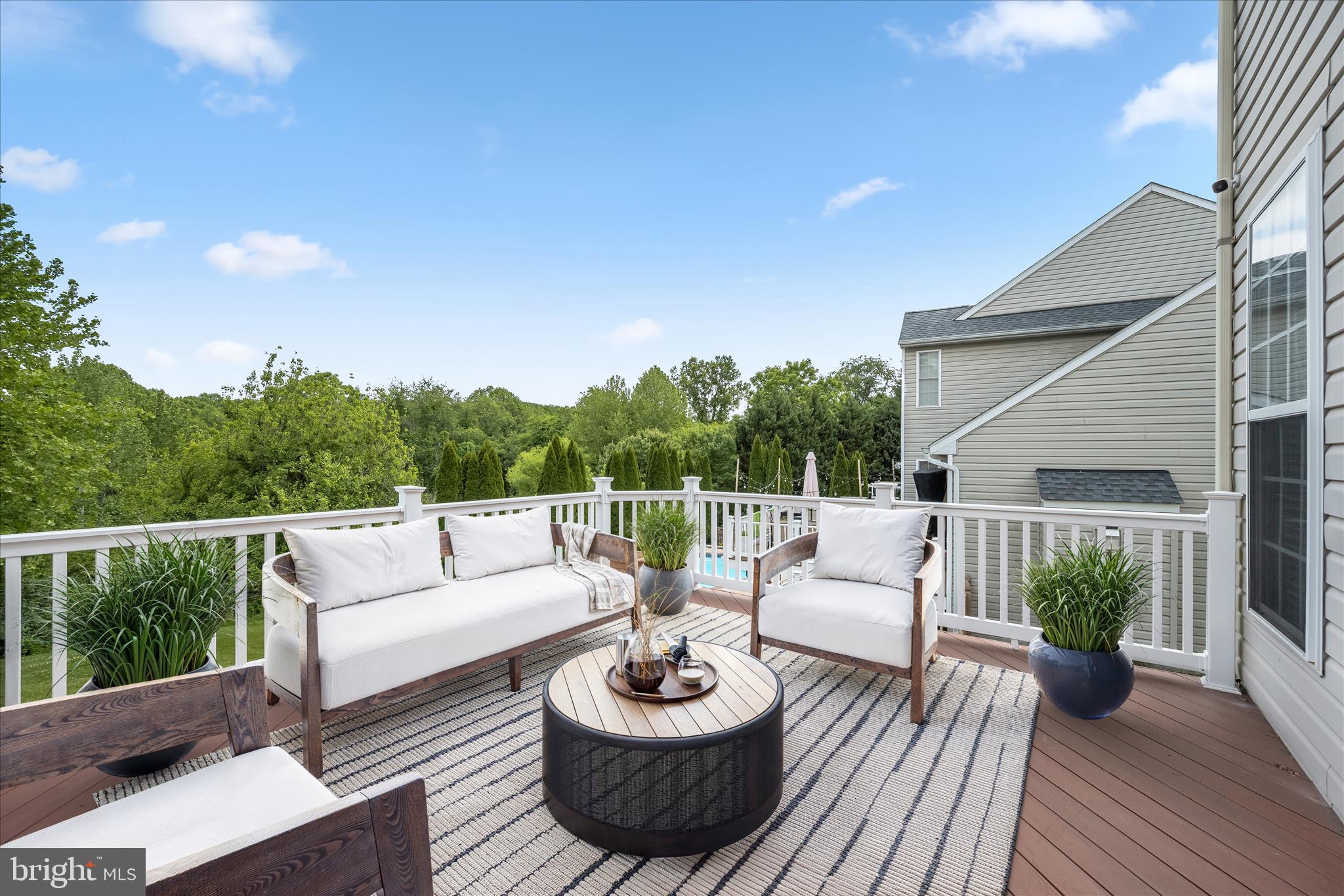 JENNA ESTATES - Residential