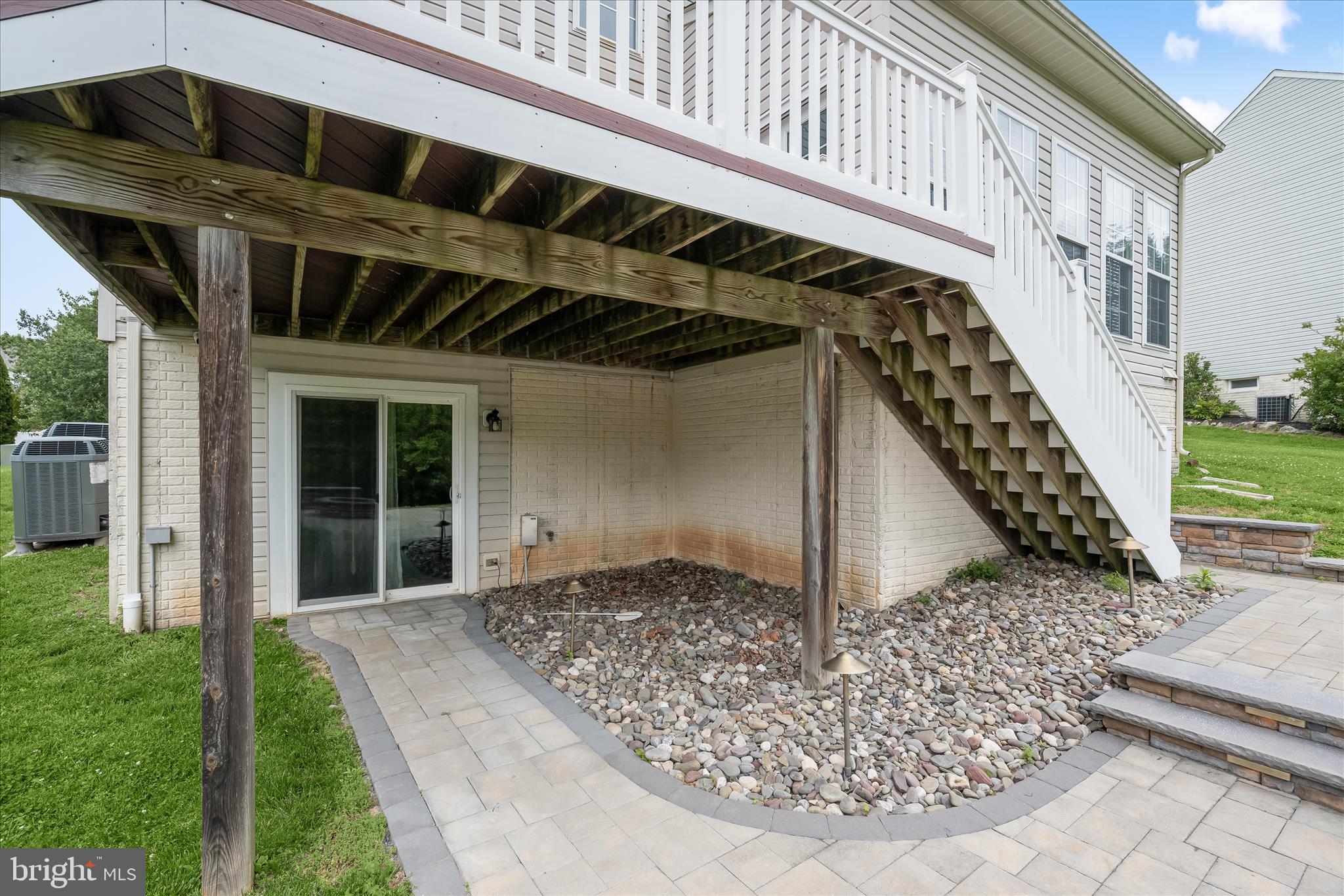 JENNA ESTATES - Residential
