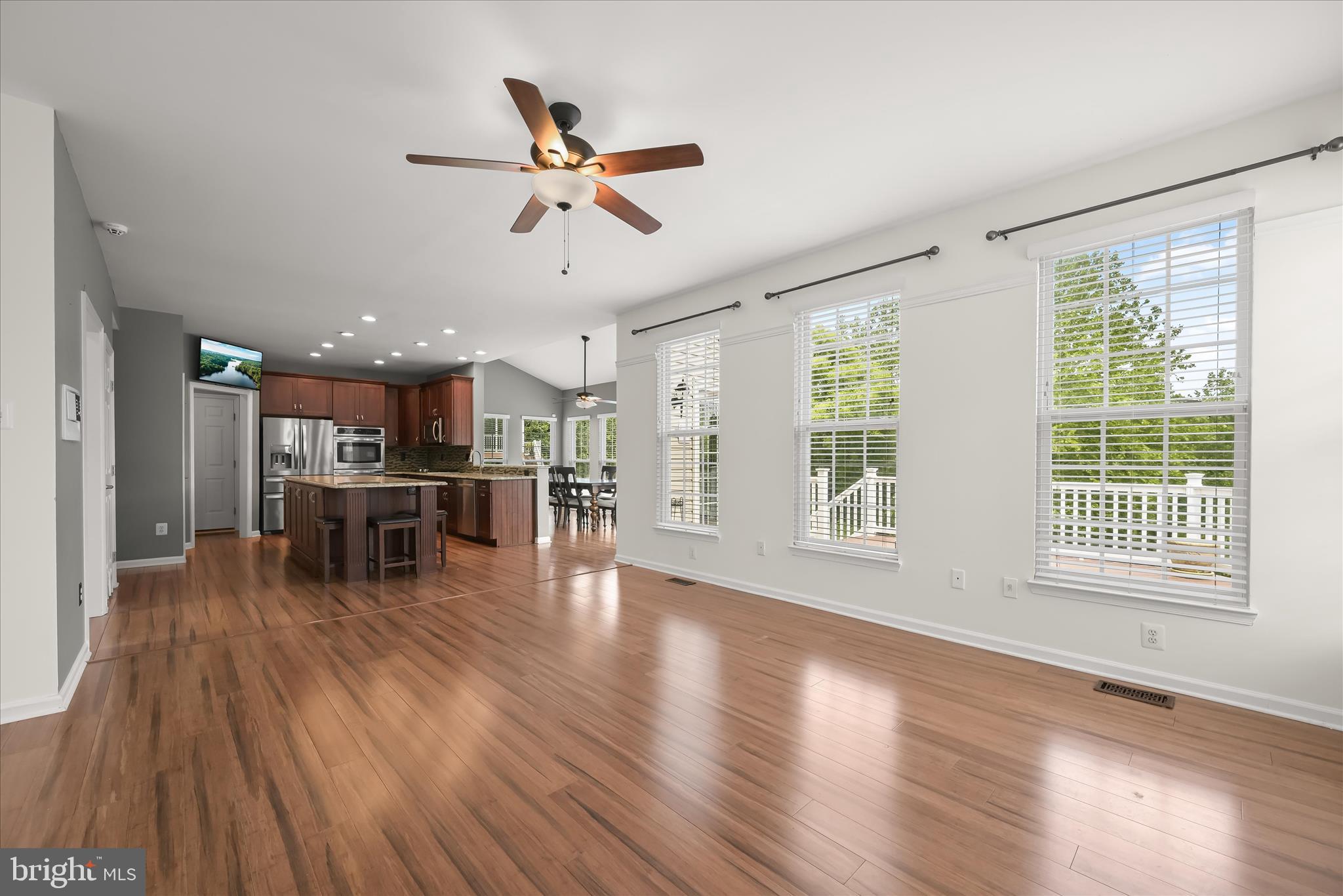 JENNA ESTATES - Residential