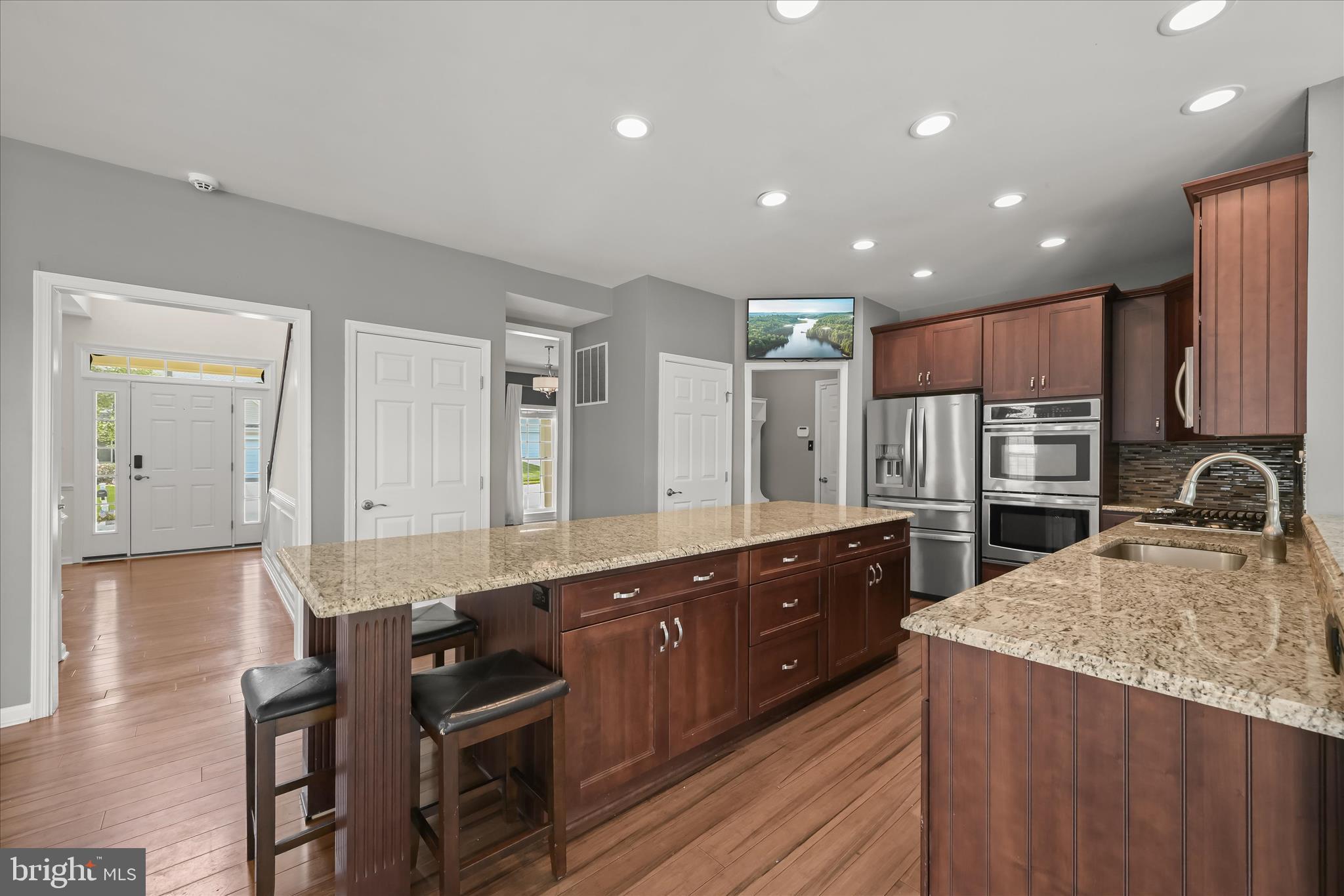 JENNA ESTATES - Residential
