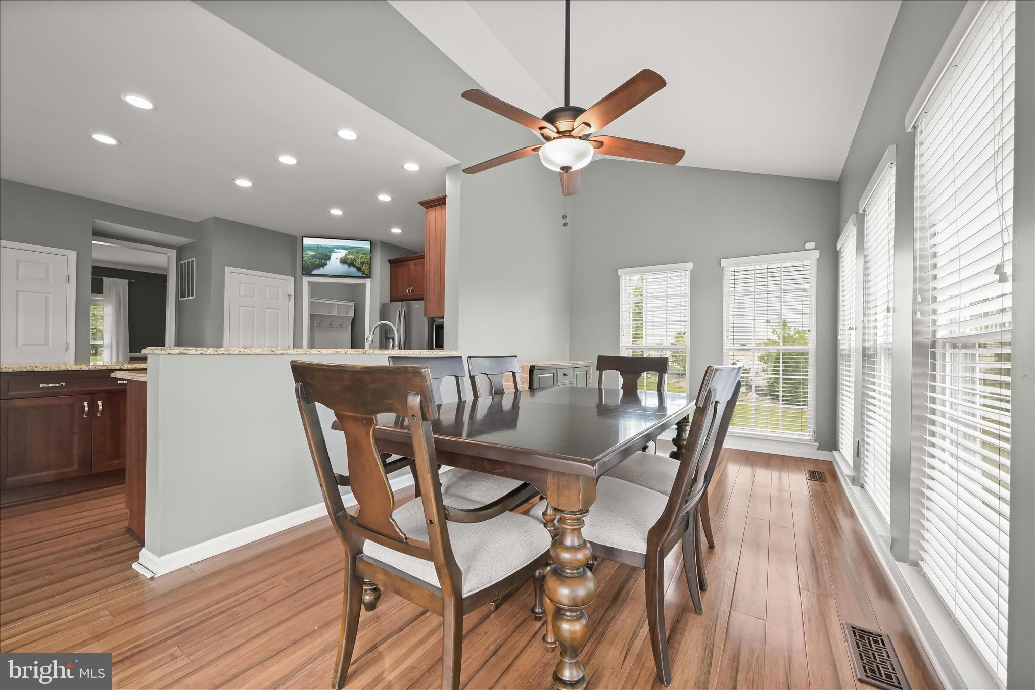 JENNA ESTATES - Residential