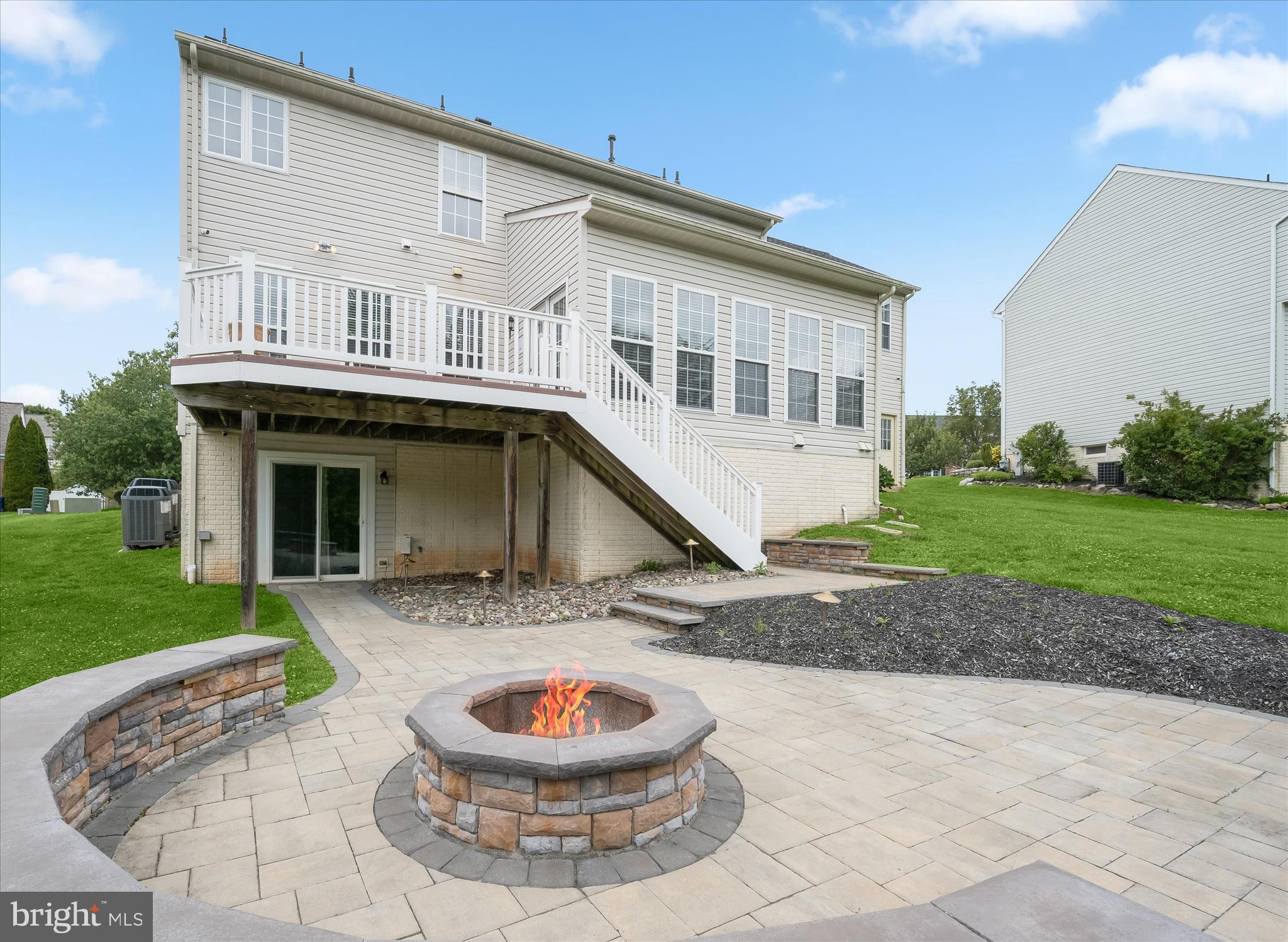JENNA ESTATES - Residential