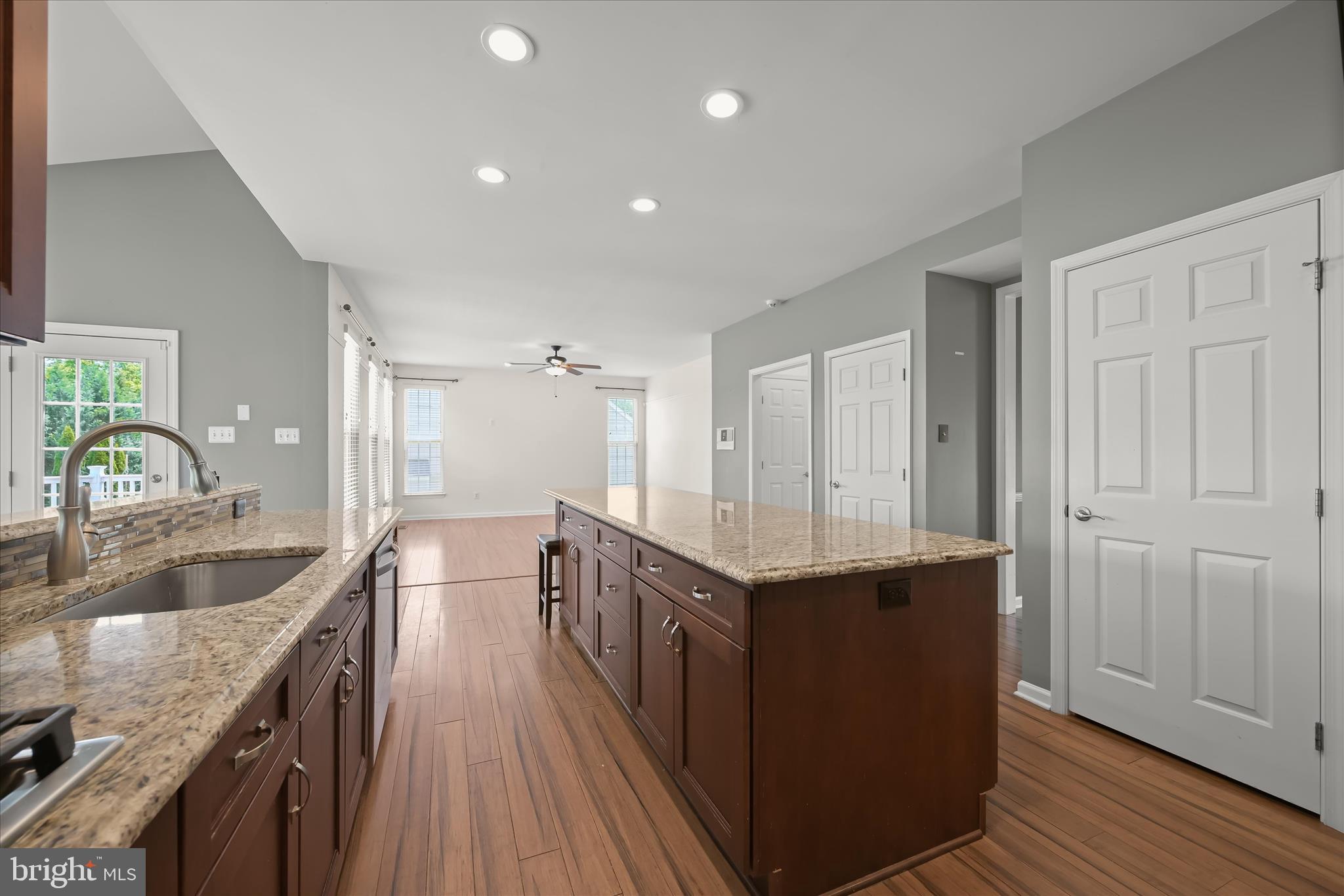 JENNA ESTATES - Residential