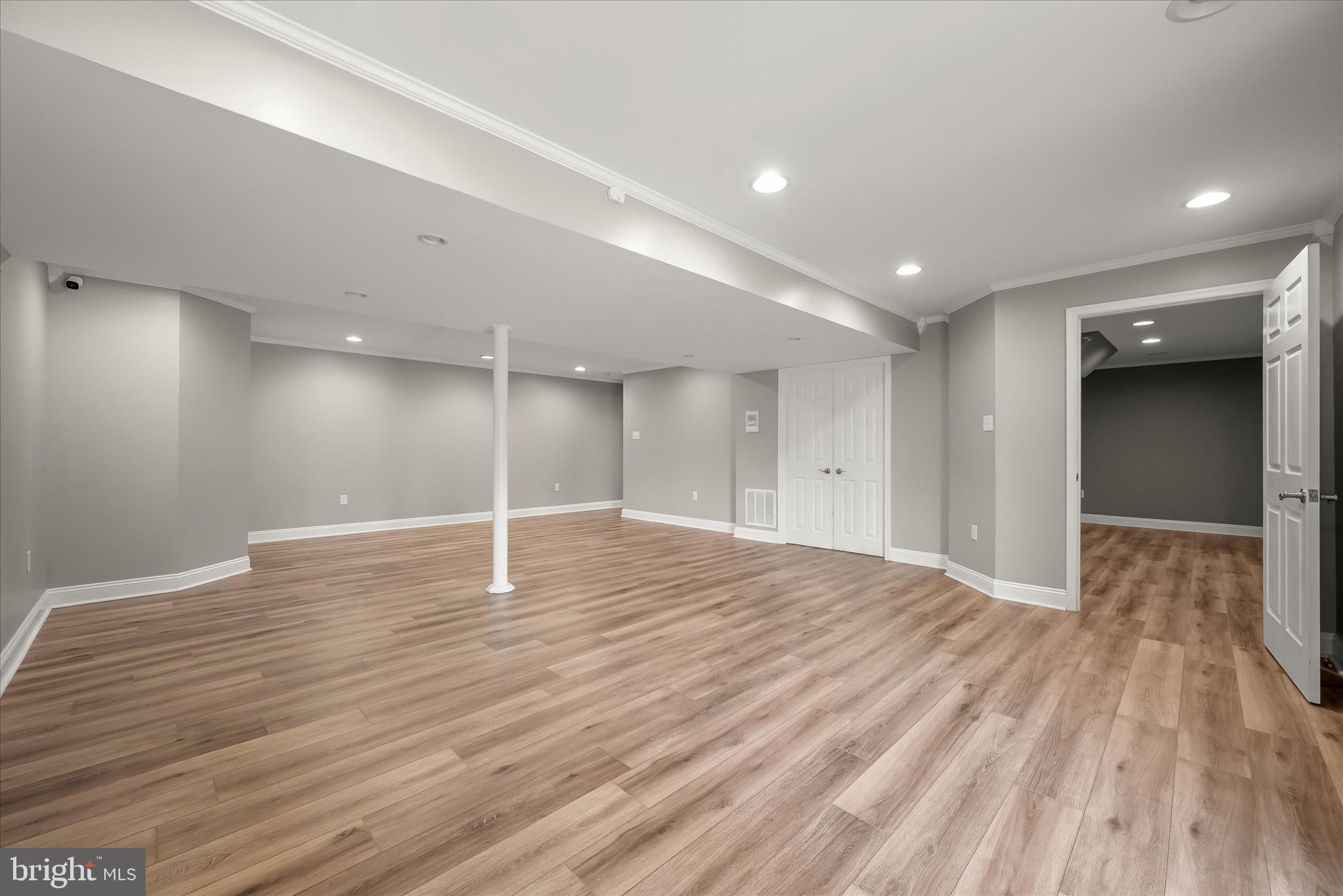 JENNA ESTATES - Residential