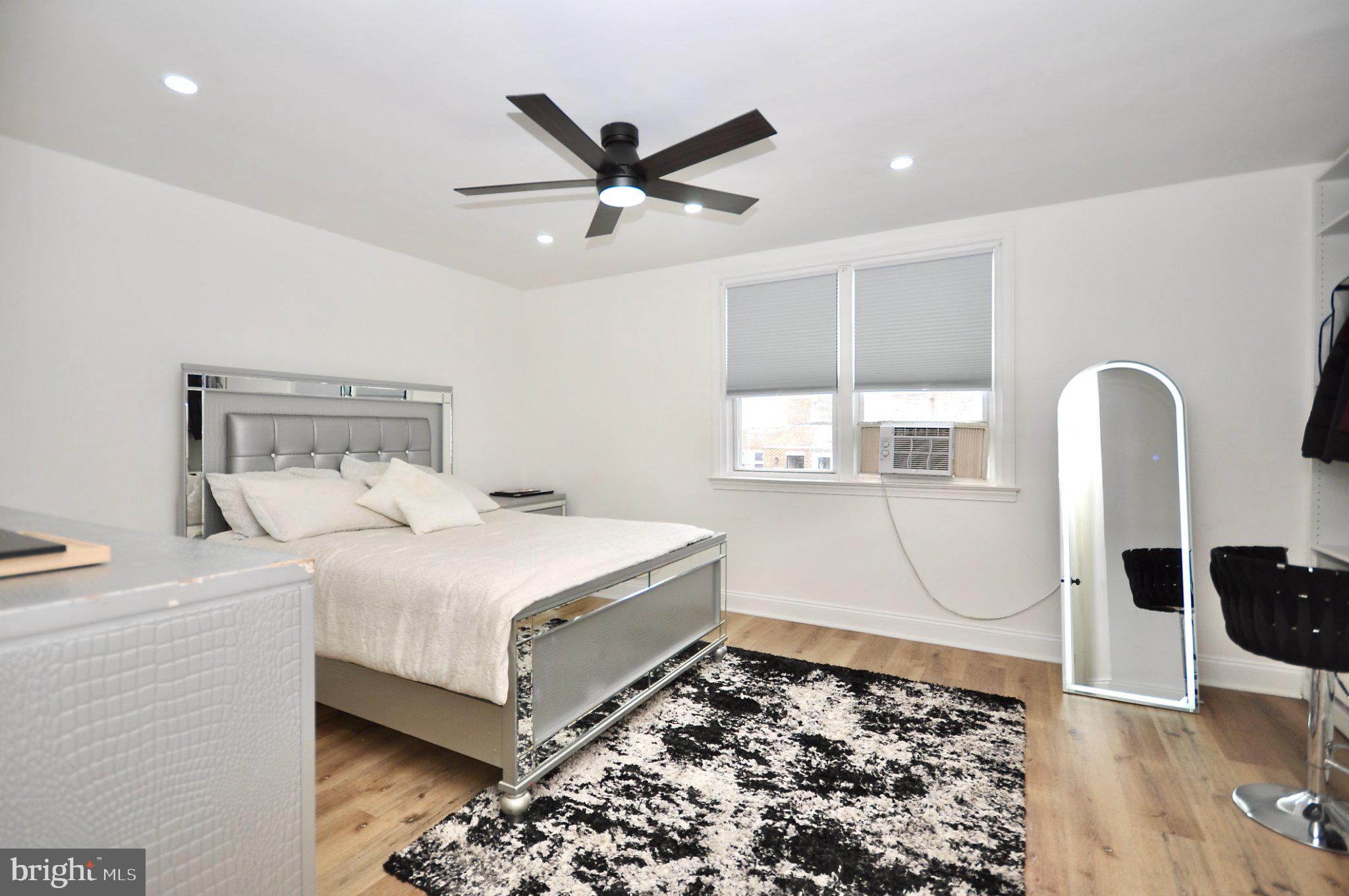 CASTOR GARDENS - Residential