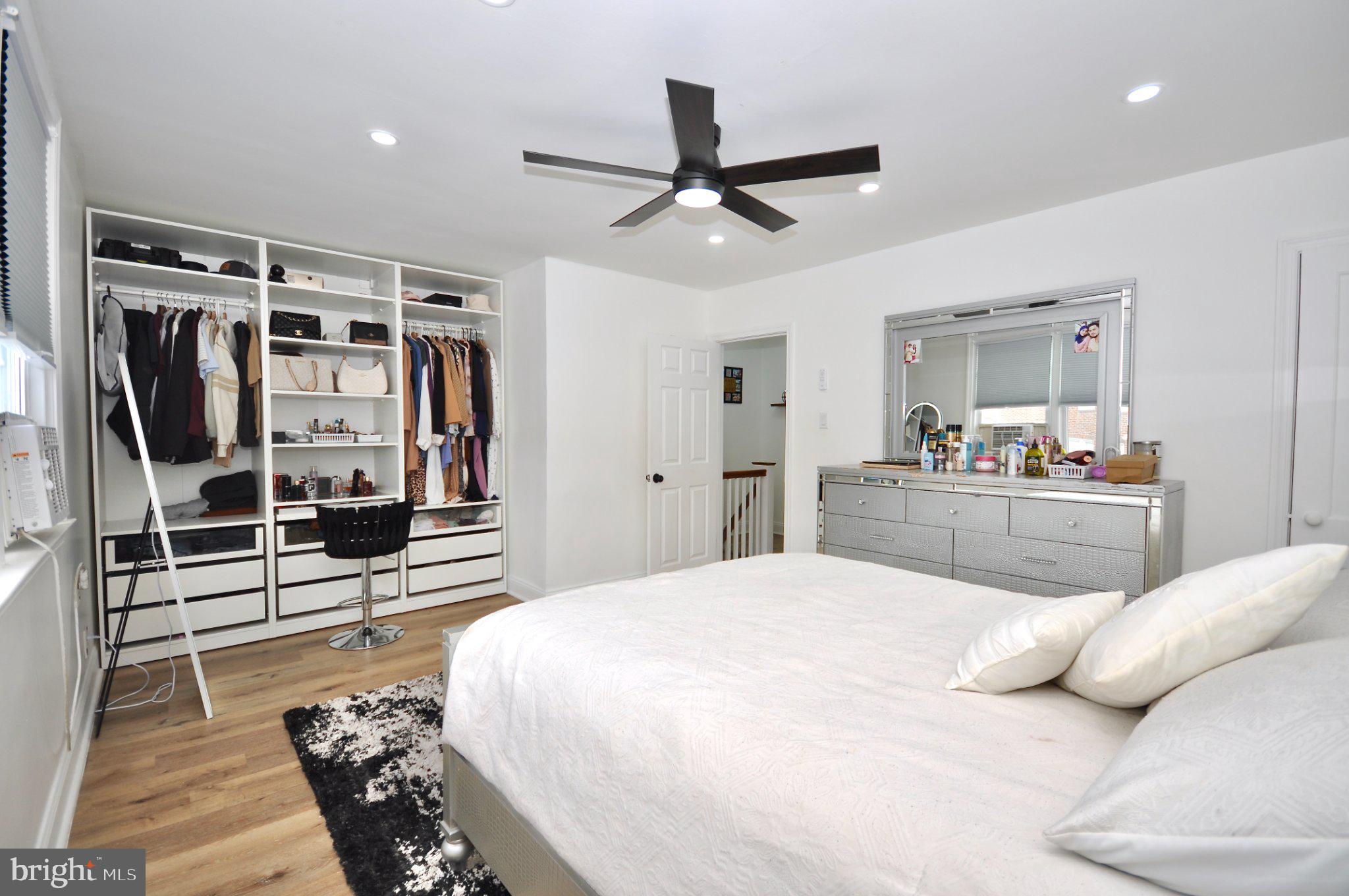 CASTOR GARDENS - Residential