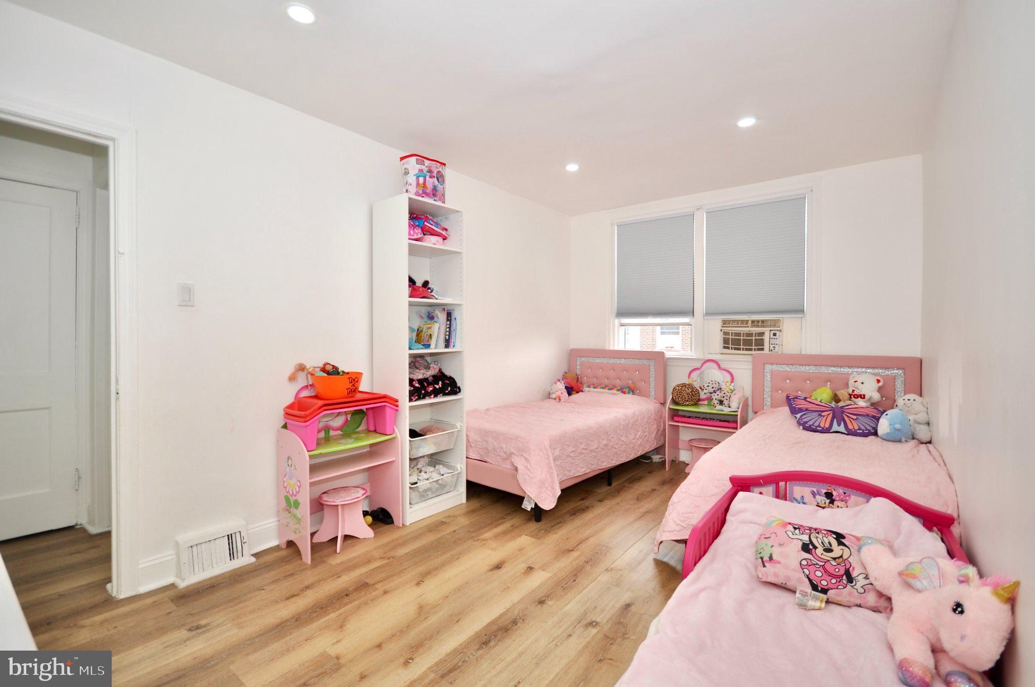 CASTOR GARDENS - Residential