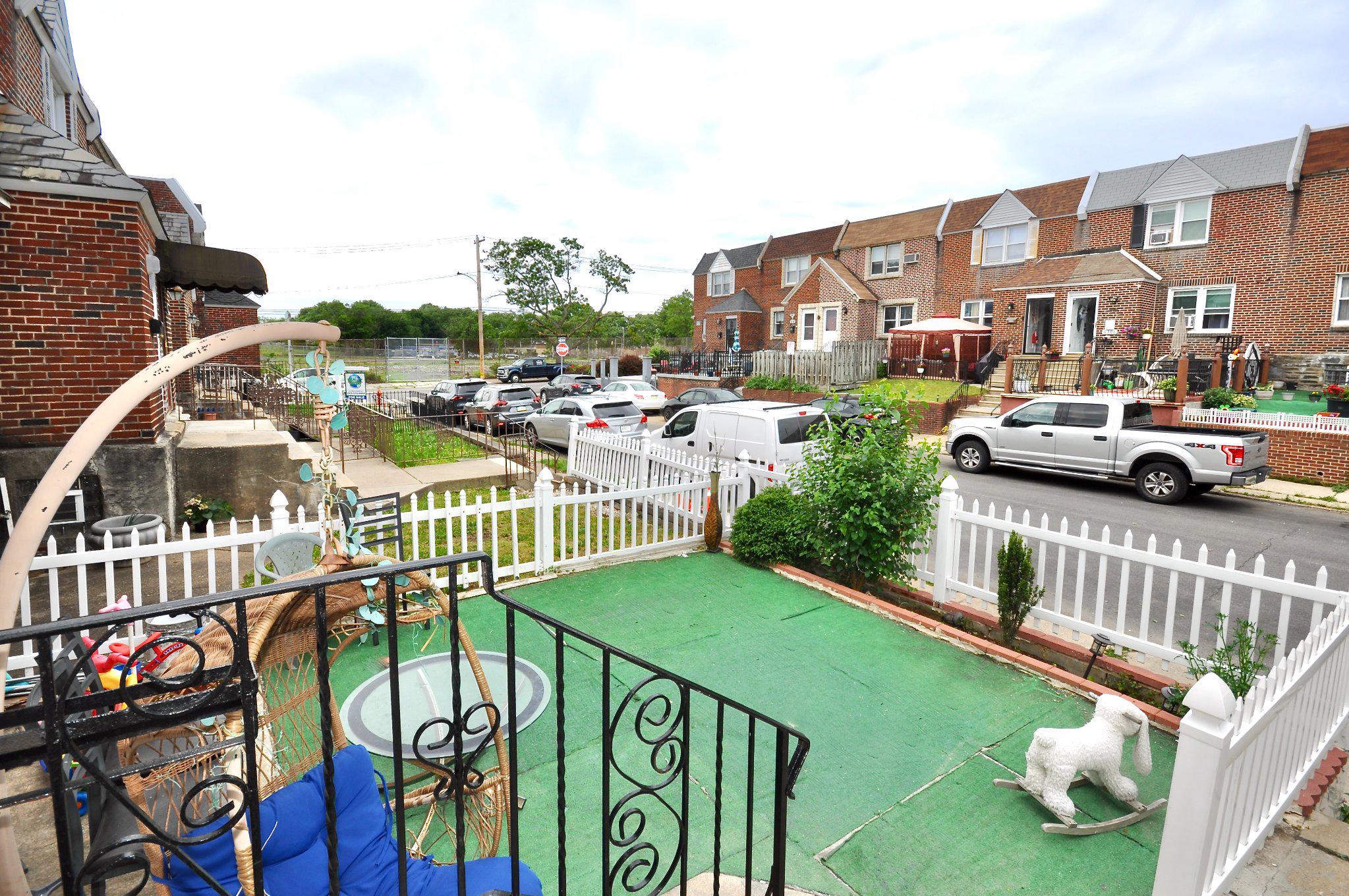 CASTOR GARDENS - Residential