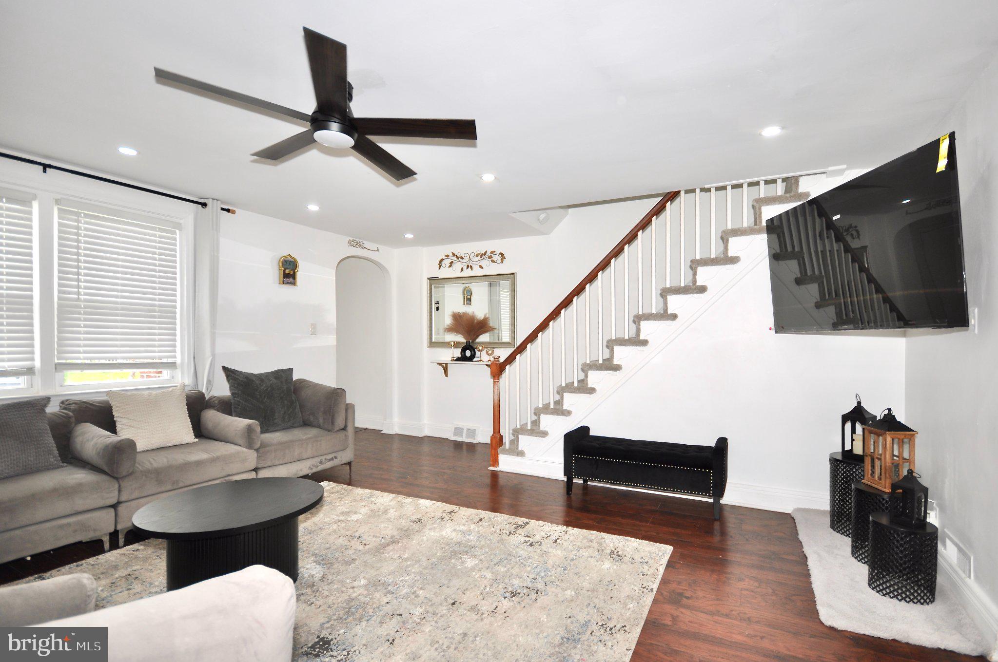 CASTOR GARDENS - Residential