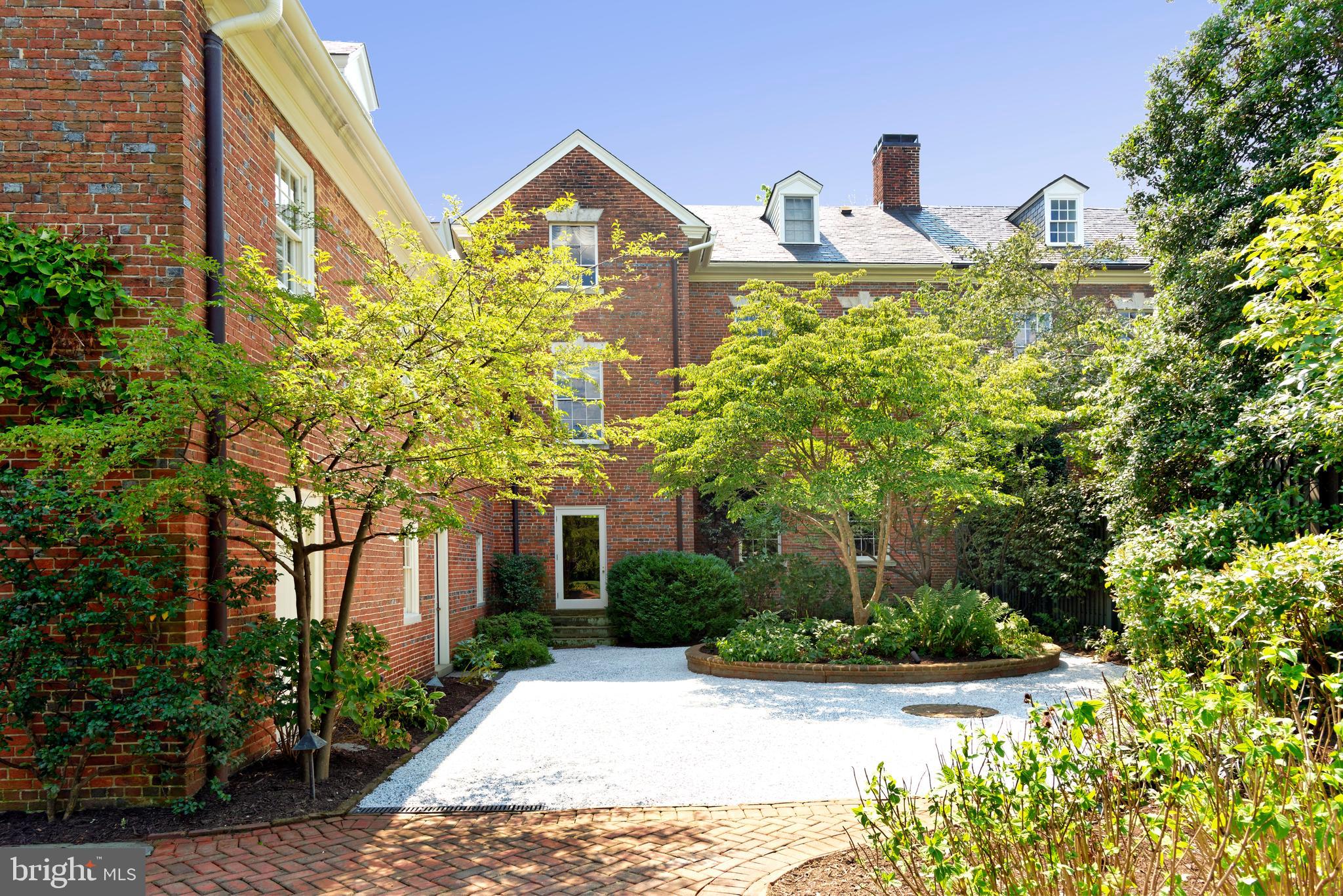 OLD TOWN - Residential