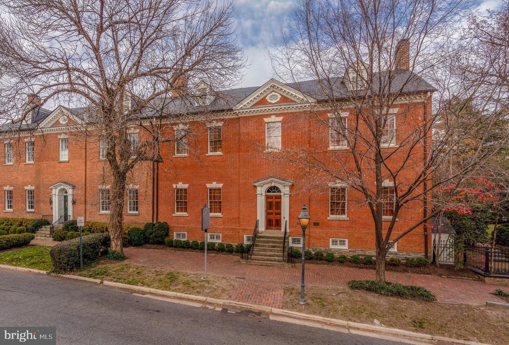 OLD TOWN - Residential
