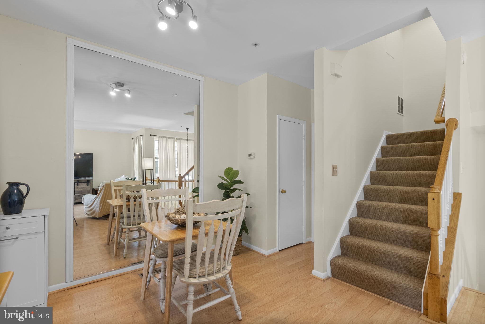 FOREST BROOKE - Residential