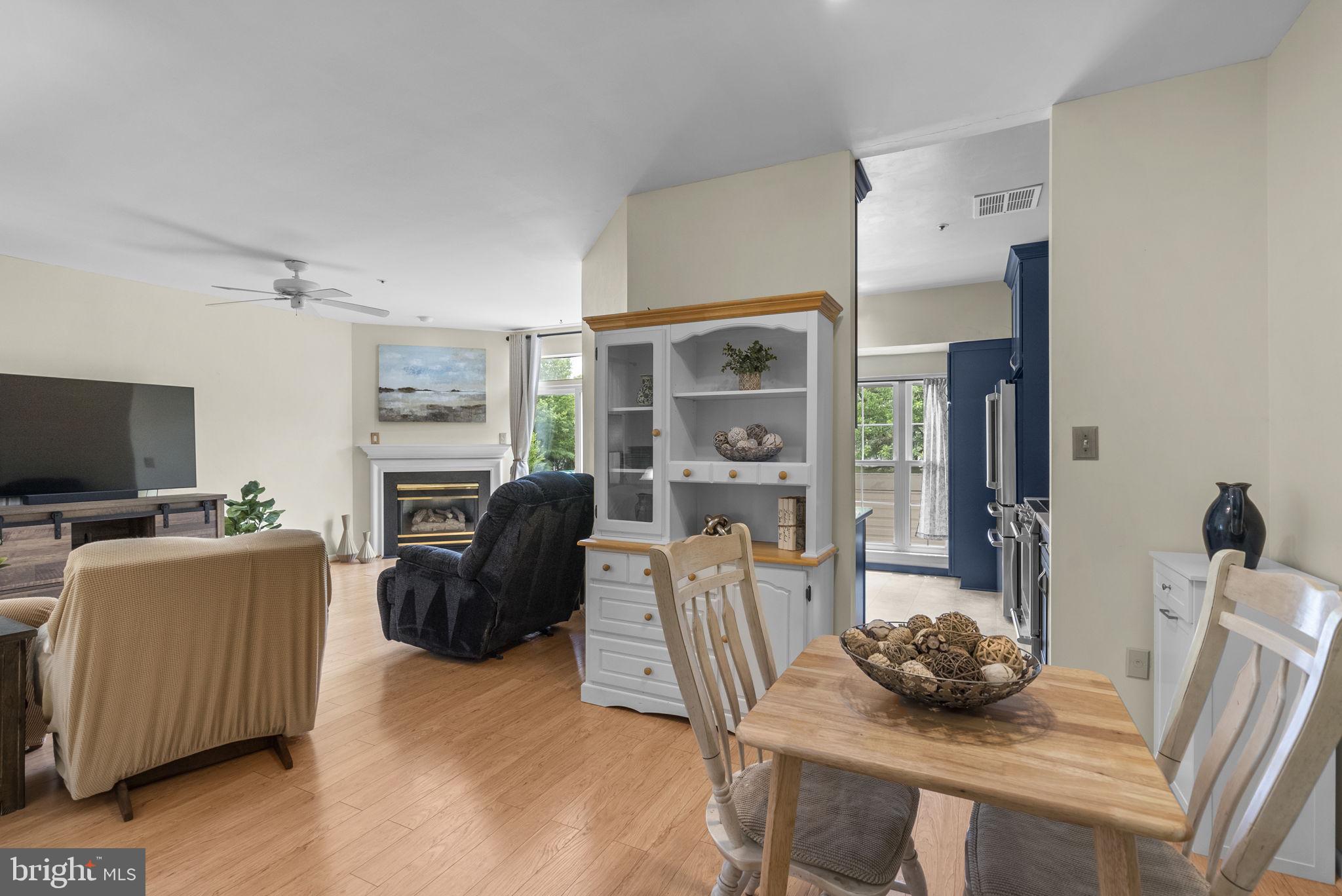 FOREST BROOKE - Residential