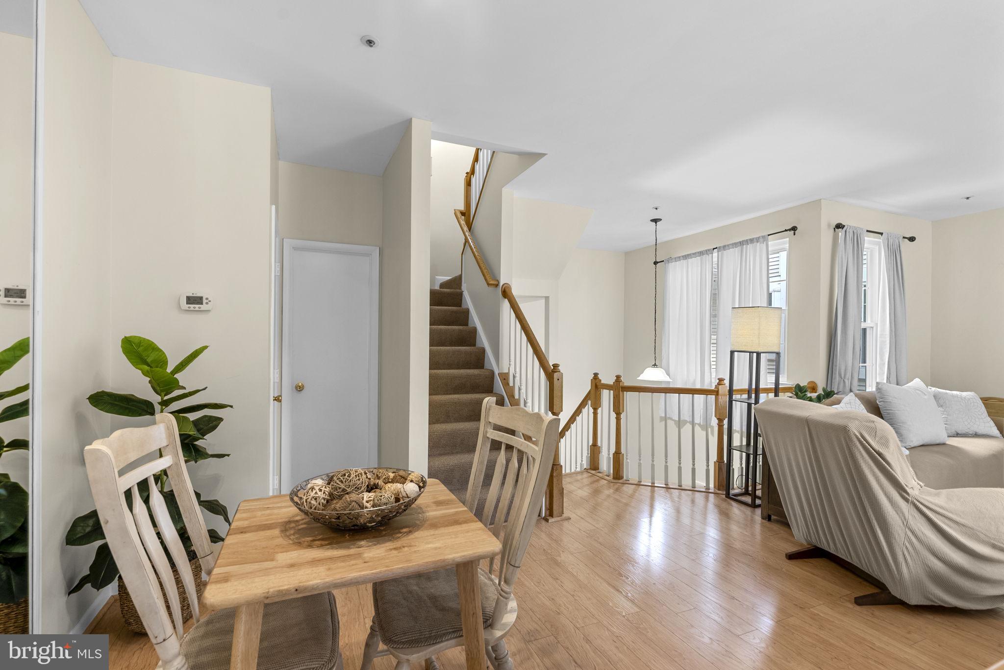 FOREST BROOKE - Residential
