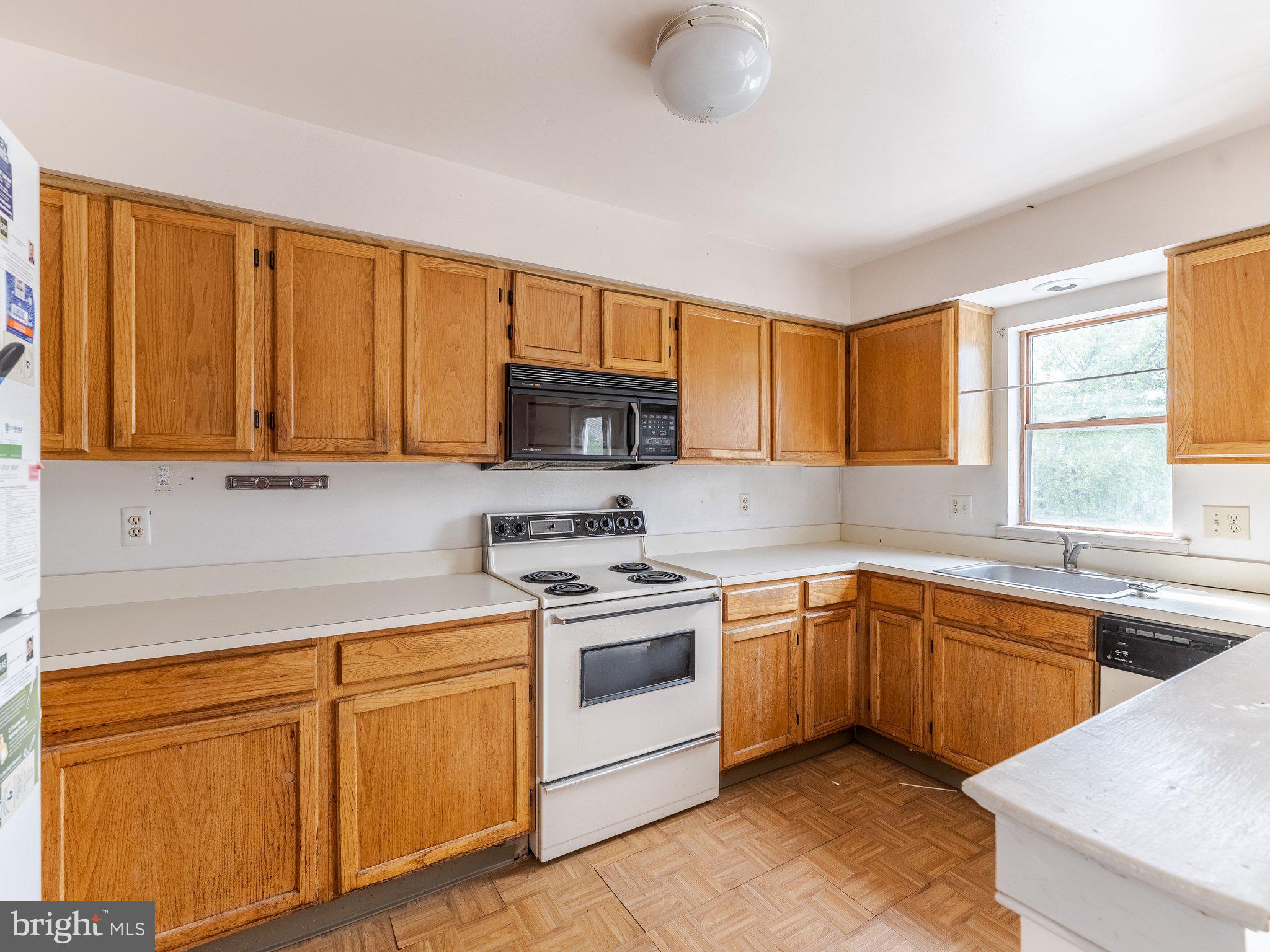 BARLEY SHEAF - Residential