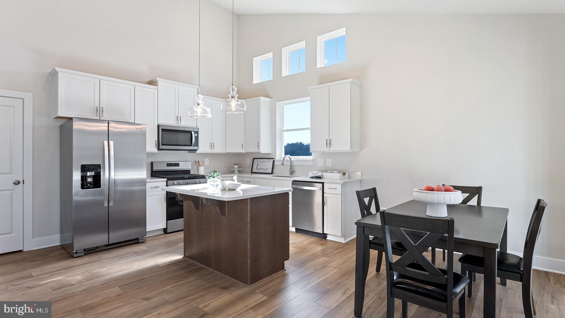 CYPRESS CREEK ESTATES - Residential