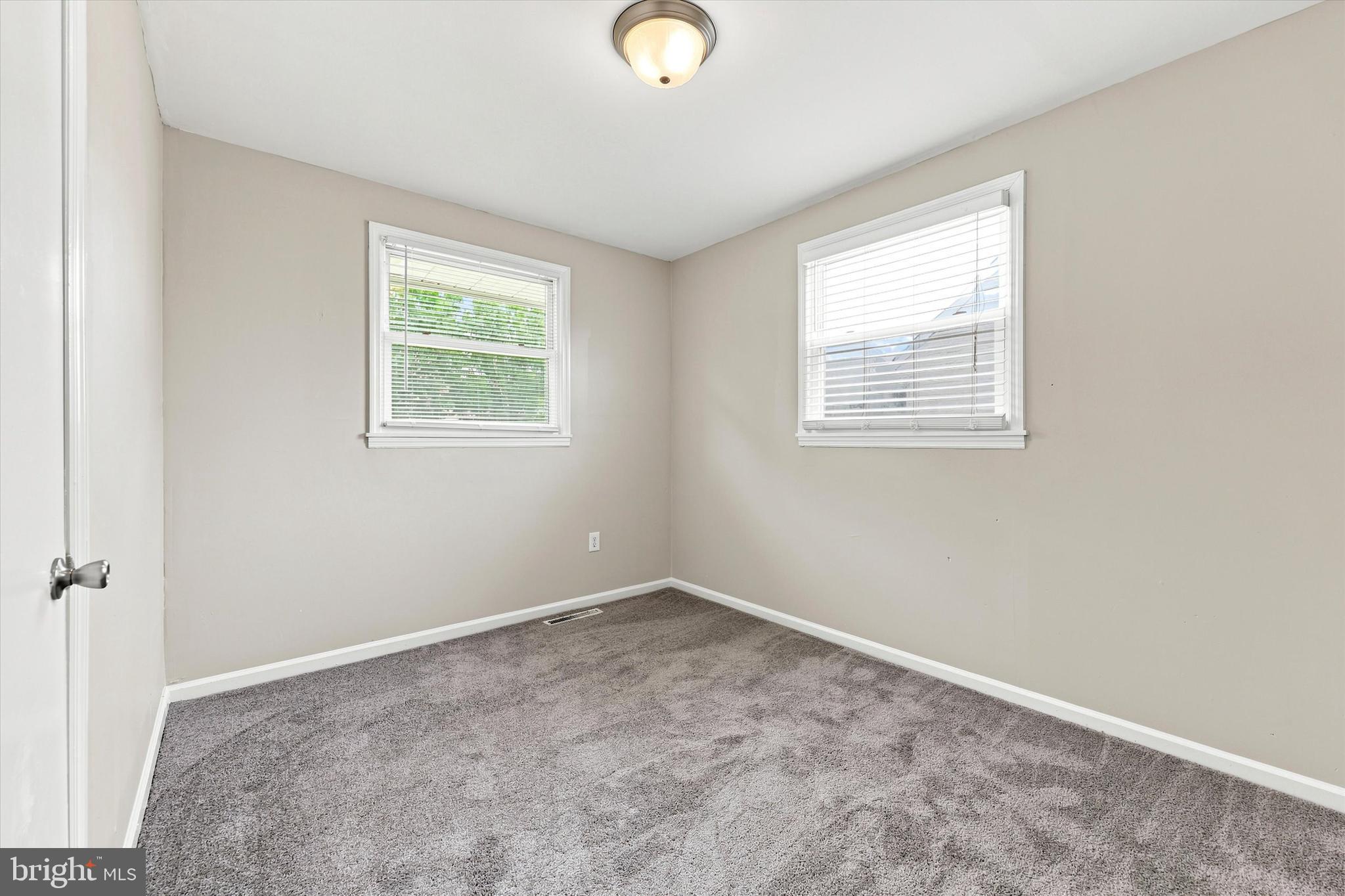 CROYDON ACRES - Residential
