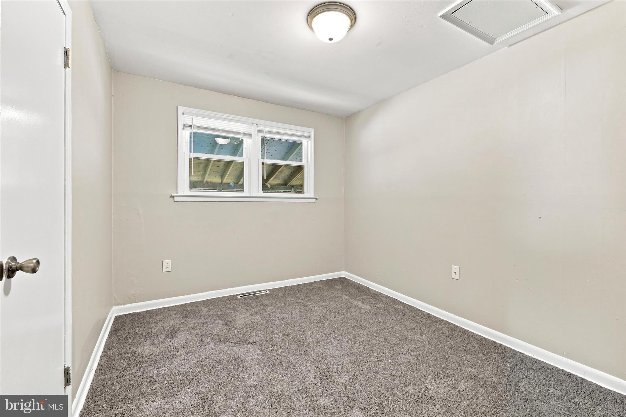 CROYDON ACRES - Residential