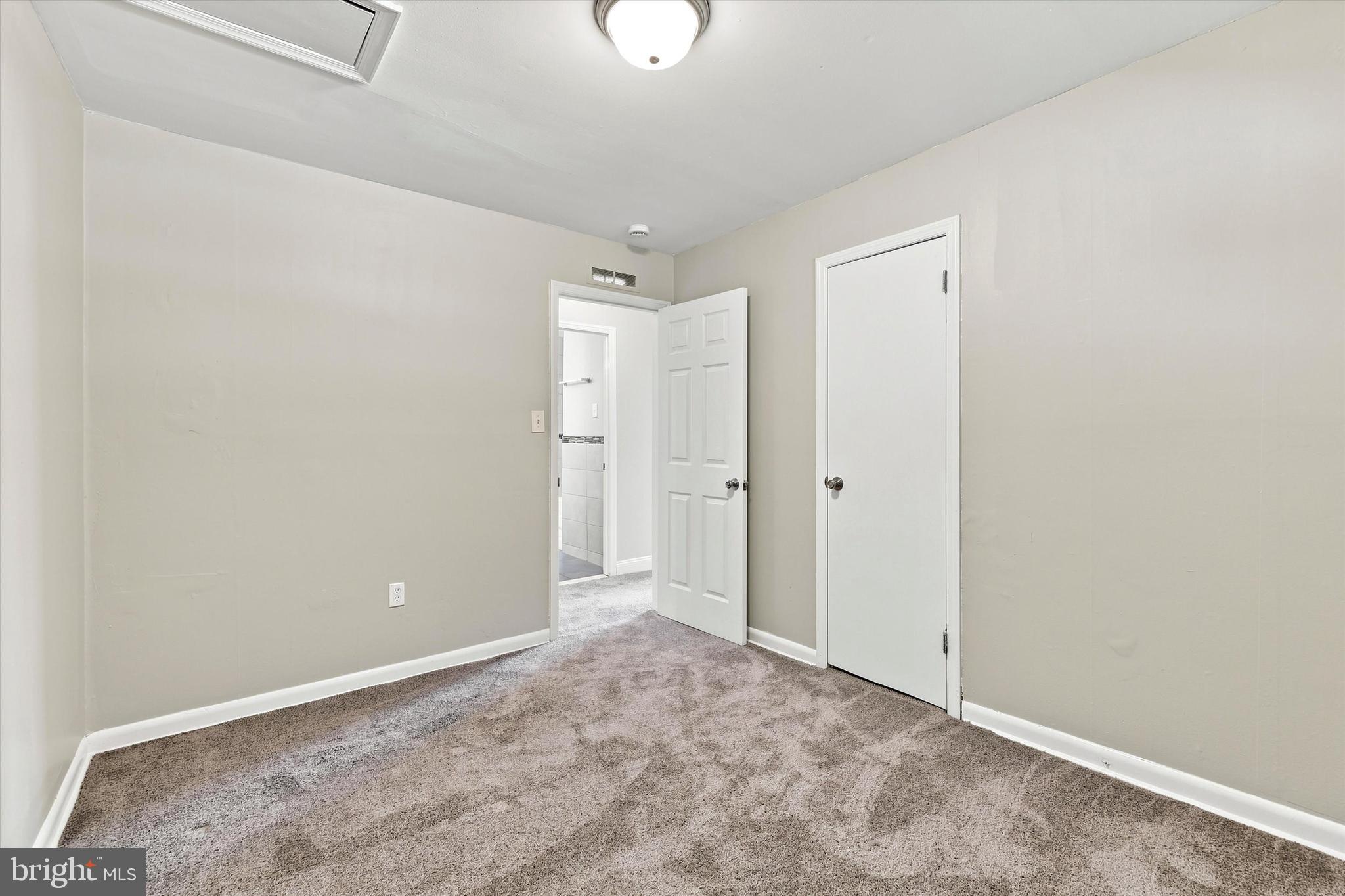 CROYDON ACRES - Residential