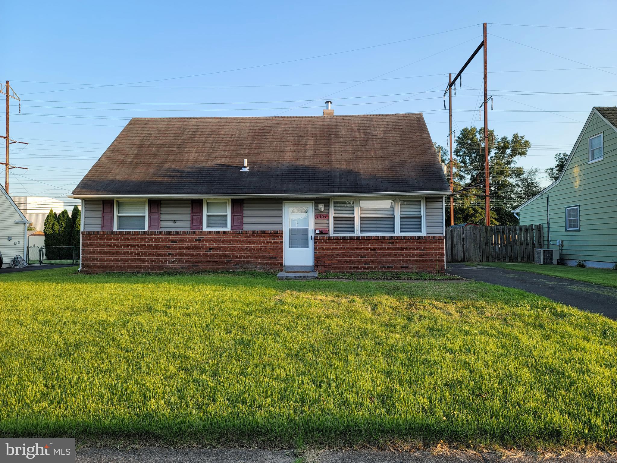 CROYDON ACRES - Residential
