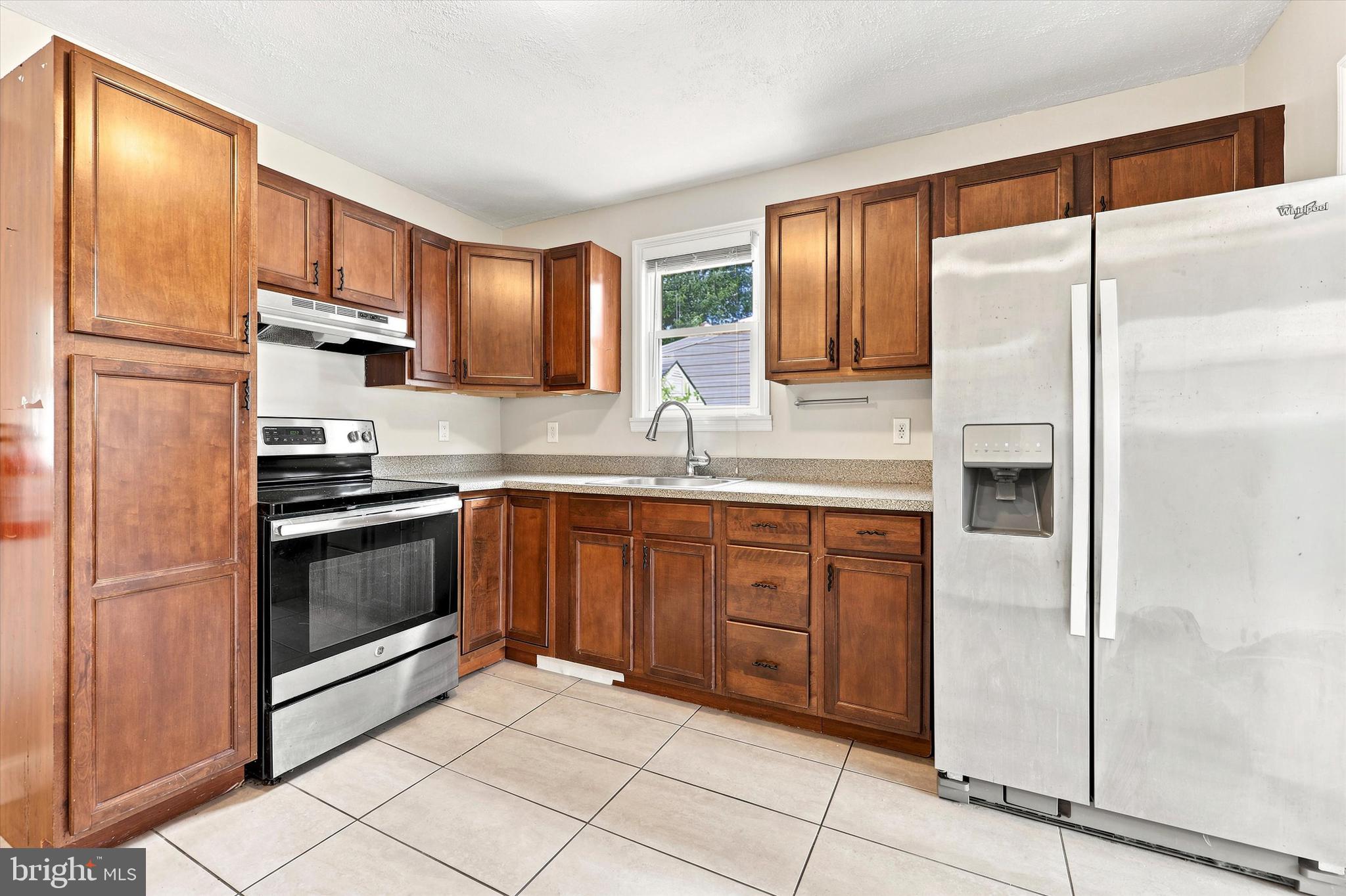 CROYDON ACRES - Residential