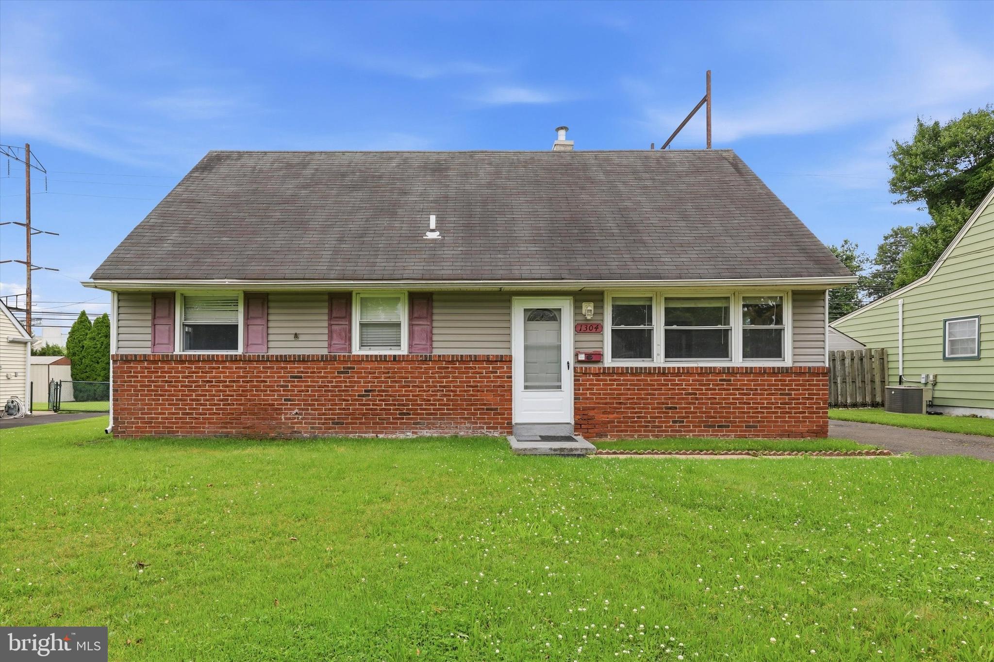 CROYDON ACRES - Residential