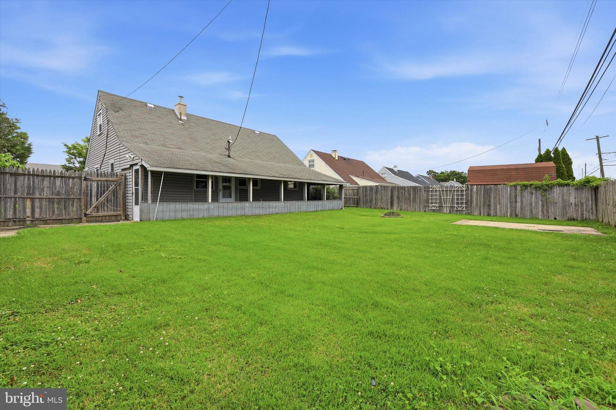 CROYDON ACRES - Residential