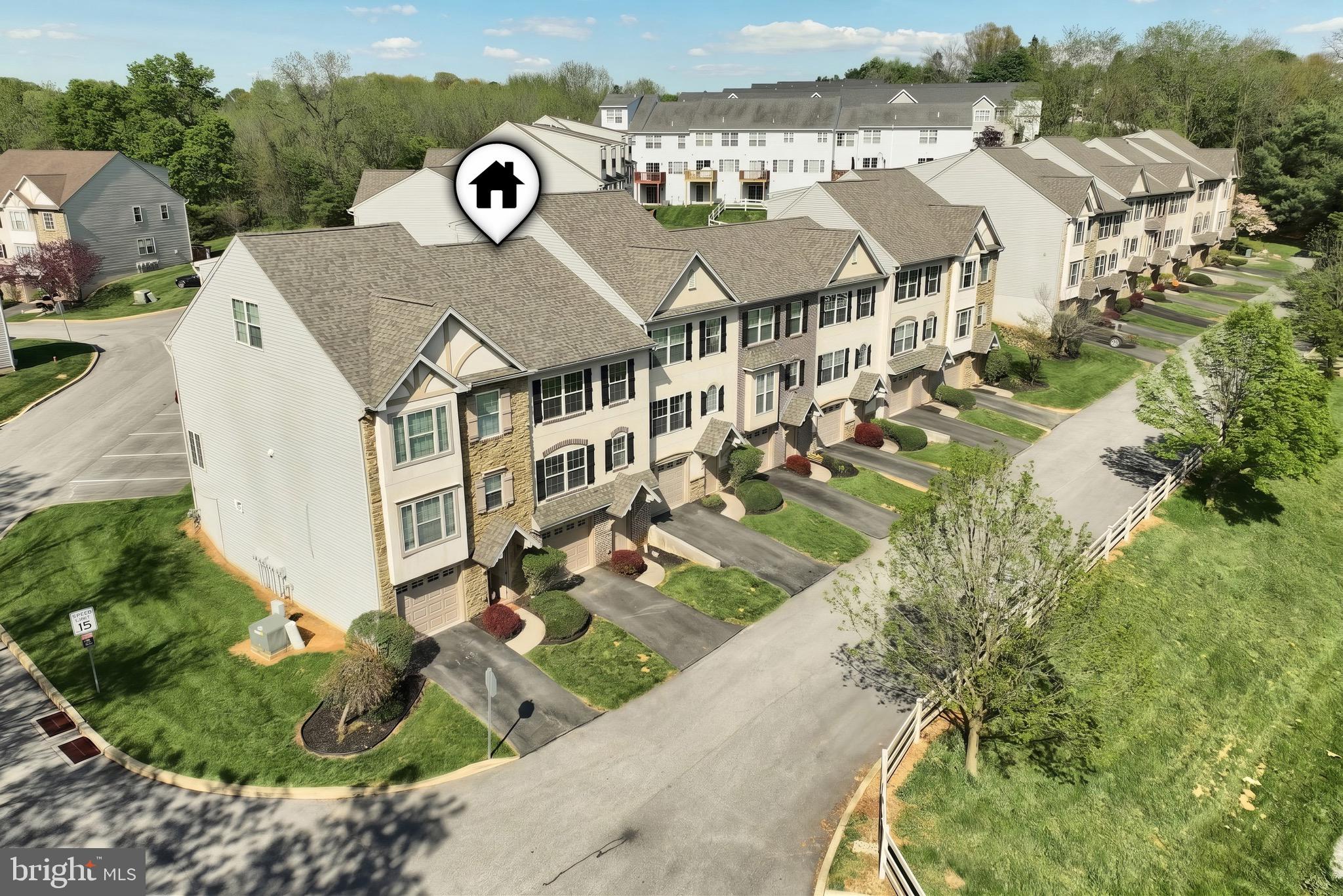 CARRINGTON CROSSING - Residential
