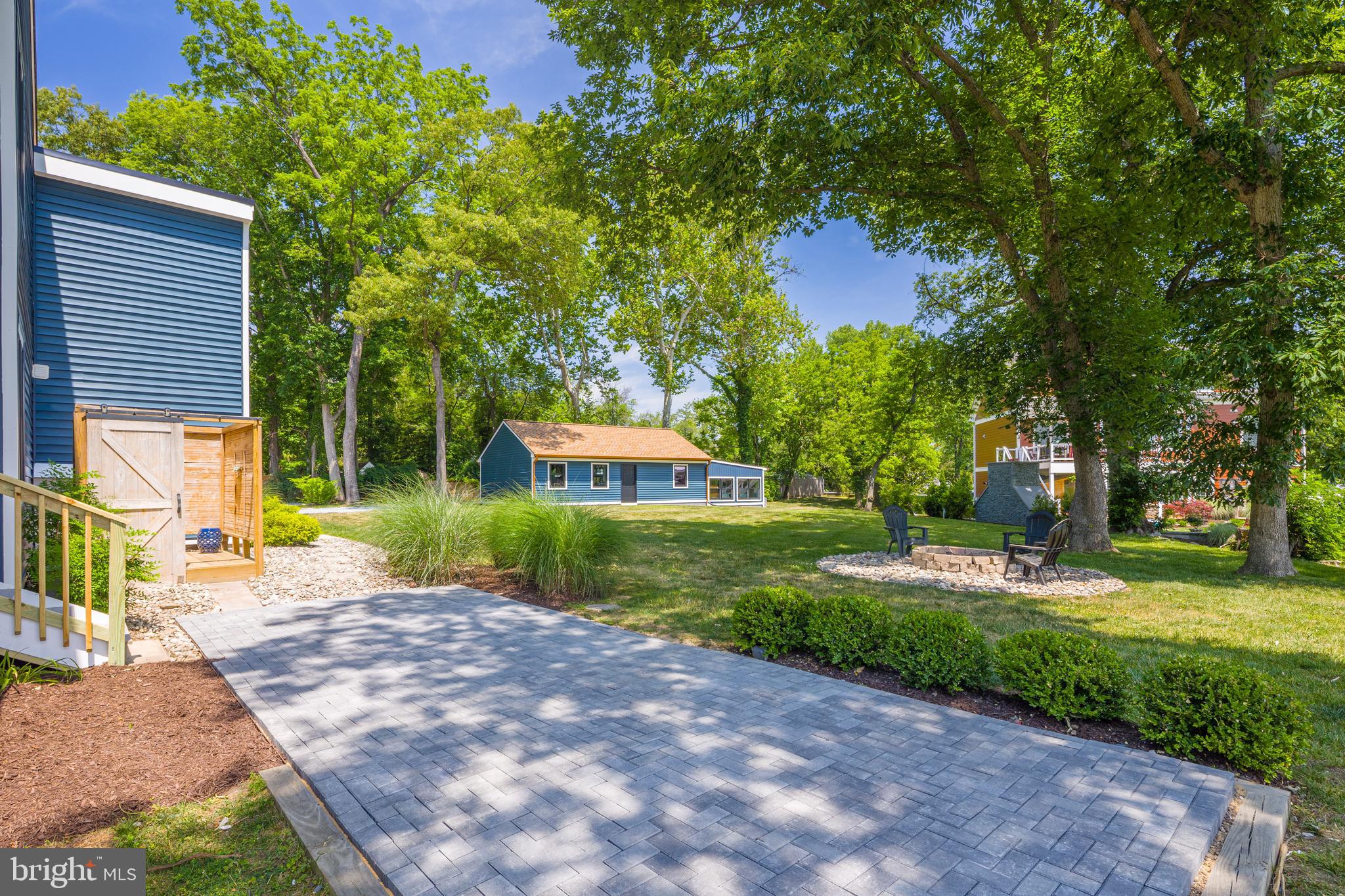 SHORE ACRES - Residential