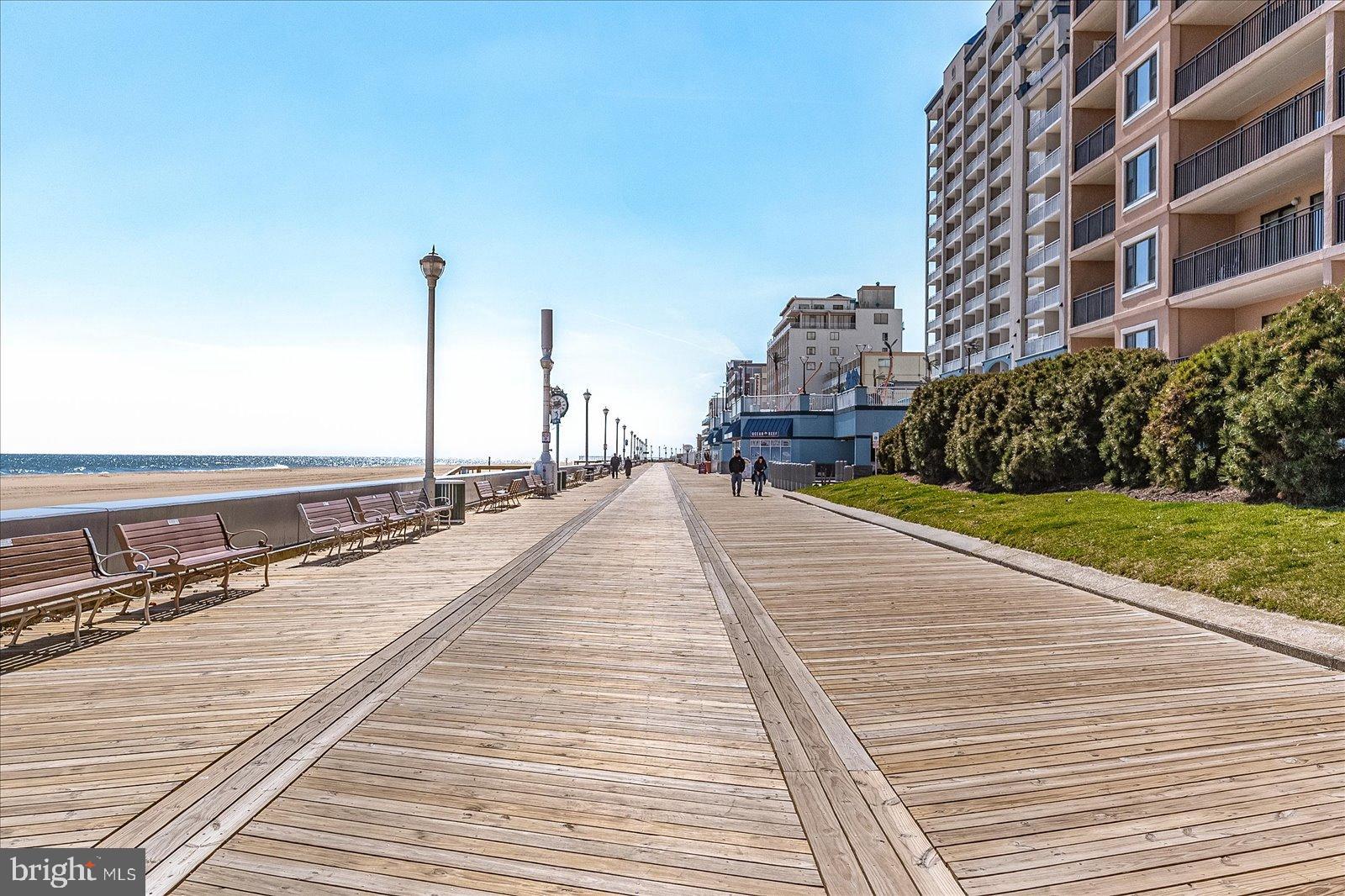 BAYSHORE ESTATES - Residential