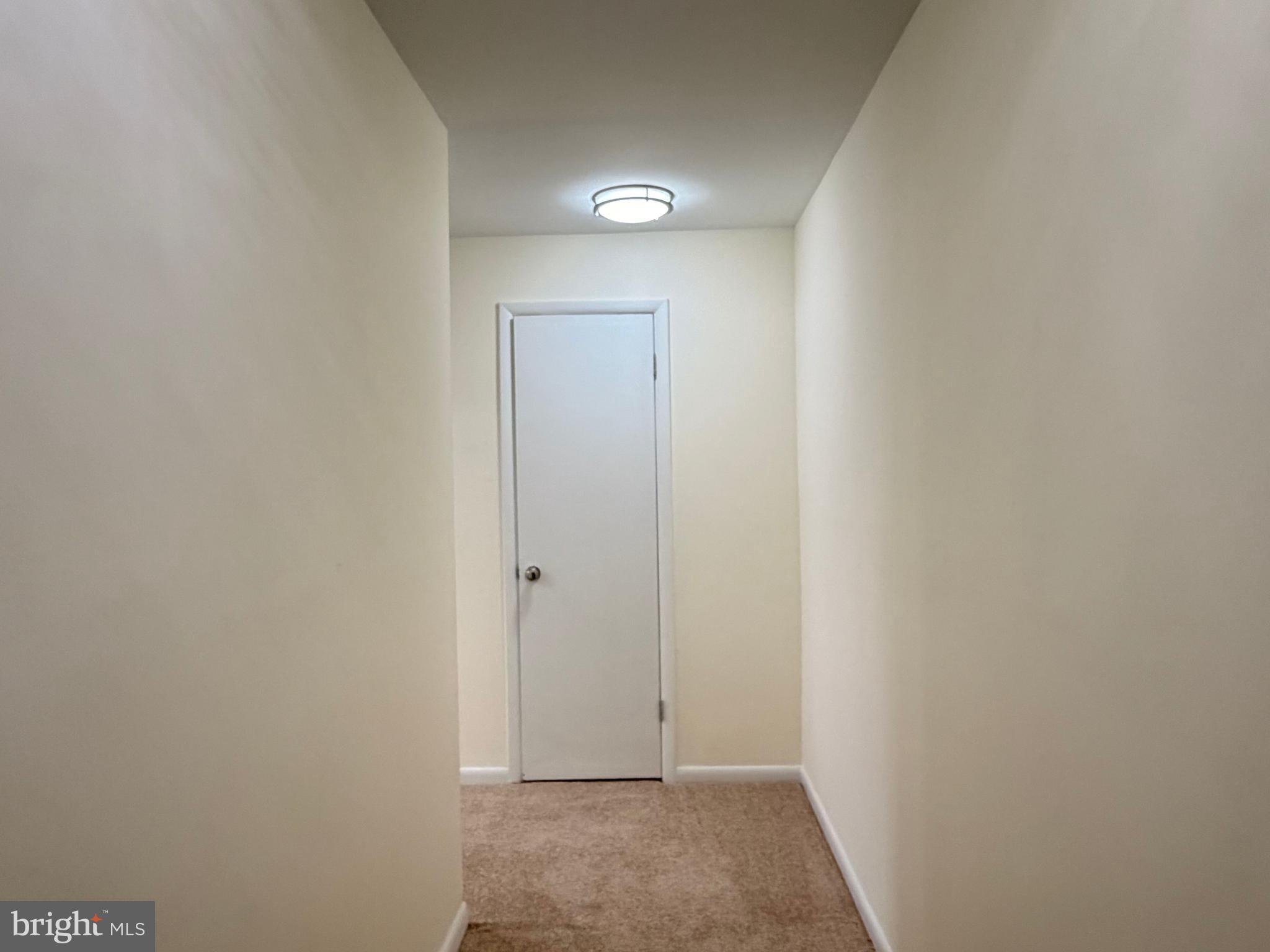 COLUMBIA TOWERS - Residential