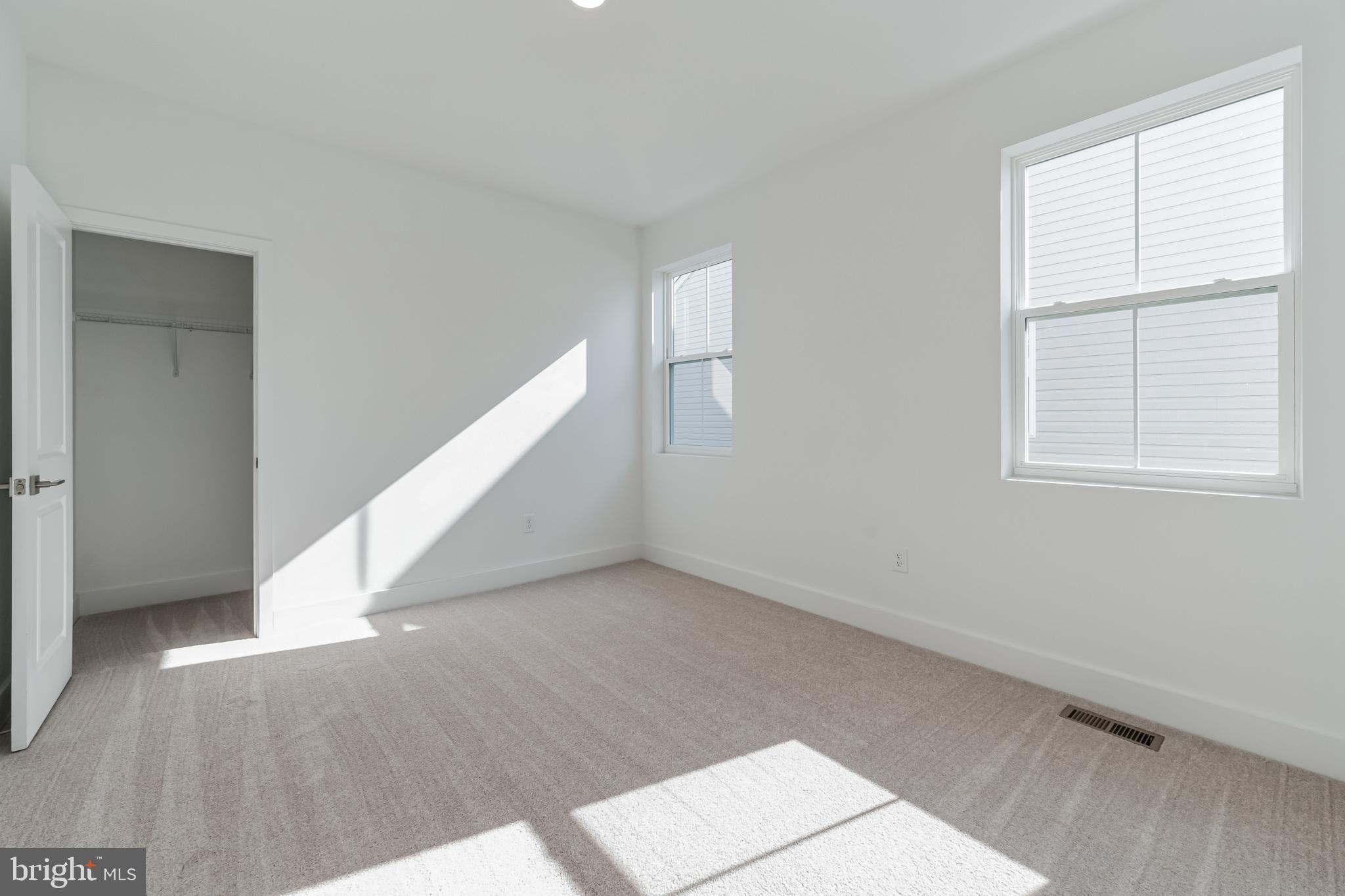 LIBERTY WEST - Residential