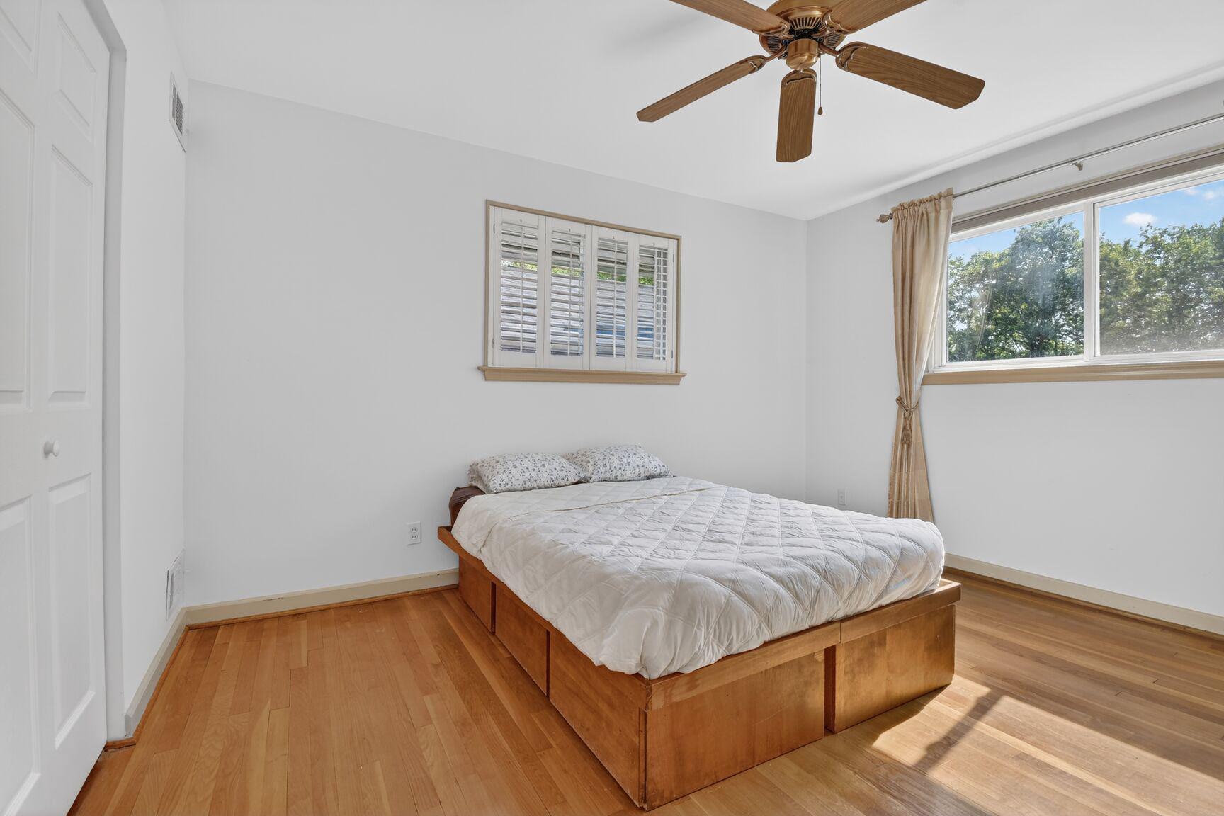 CARROLL KNOLLS - Residential