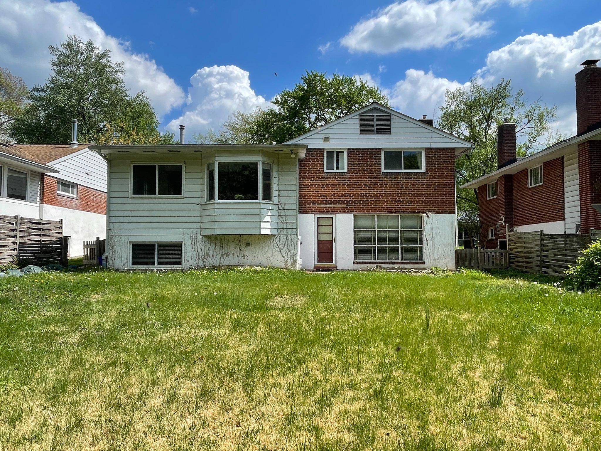 CARROLL KNOLLS - Residential