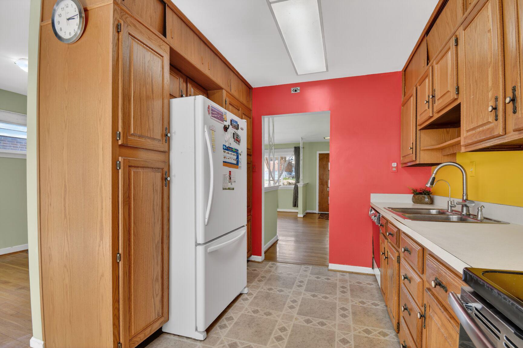 CARROLL KNOLLS - Residential