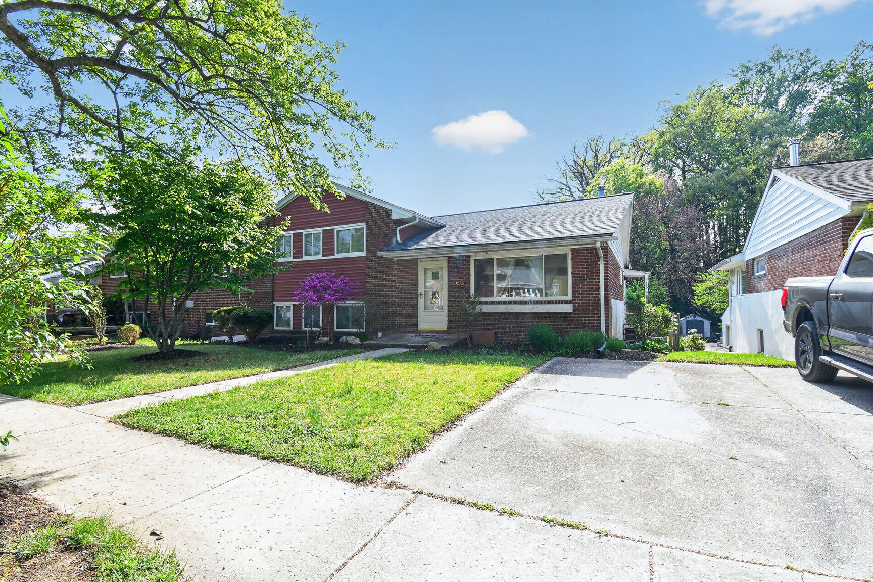 CARROLL KNOLLS - Residential