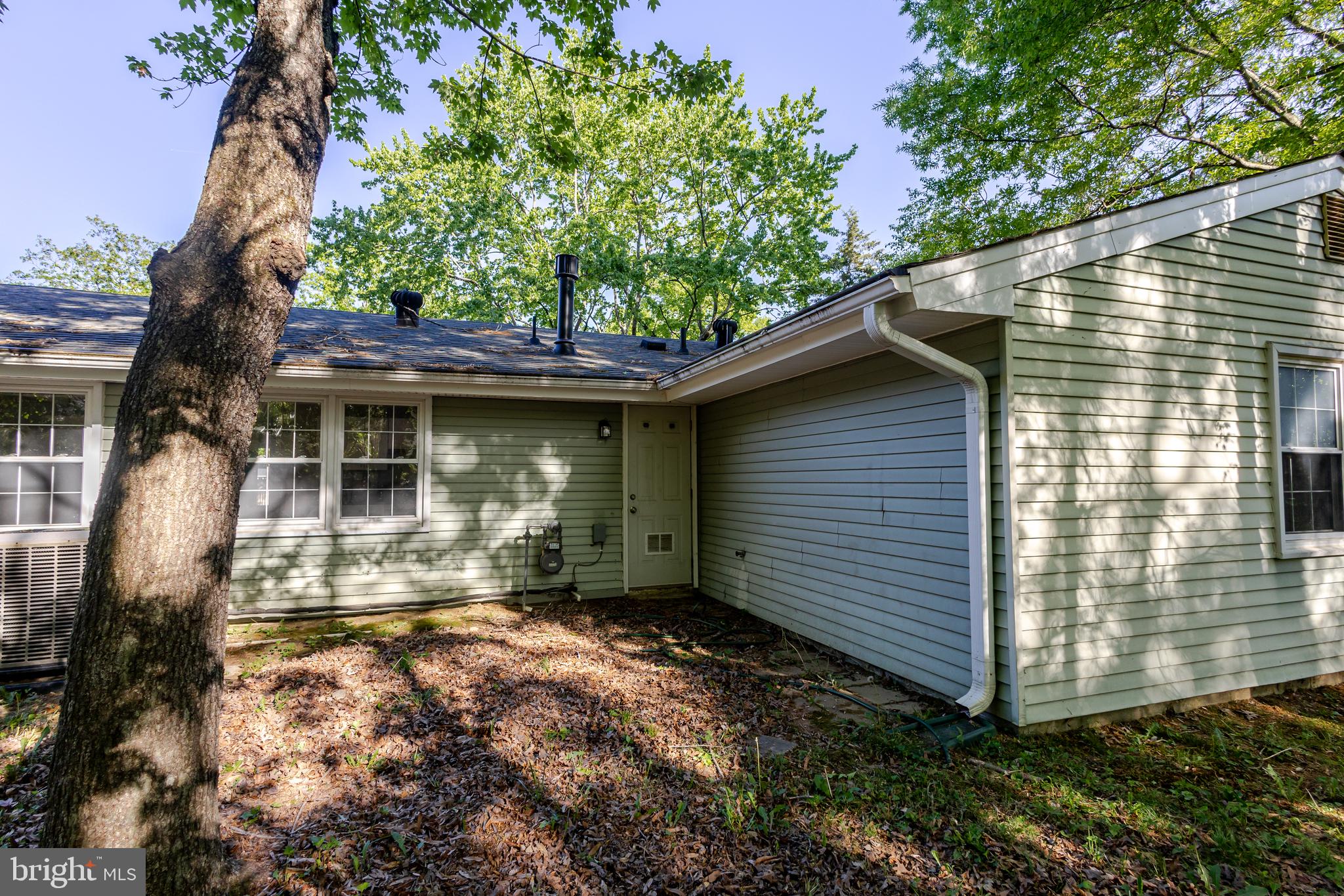WAVERLY VILLAGE - Residential