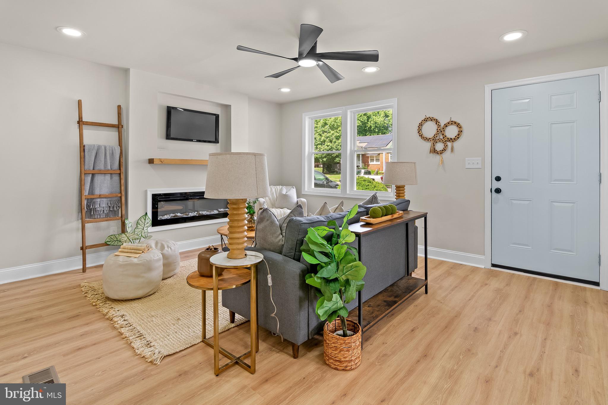 KENWOOD - Residential