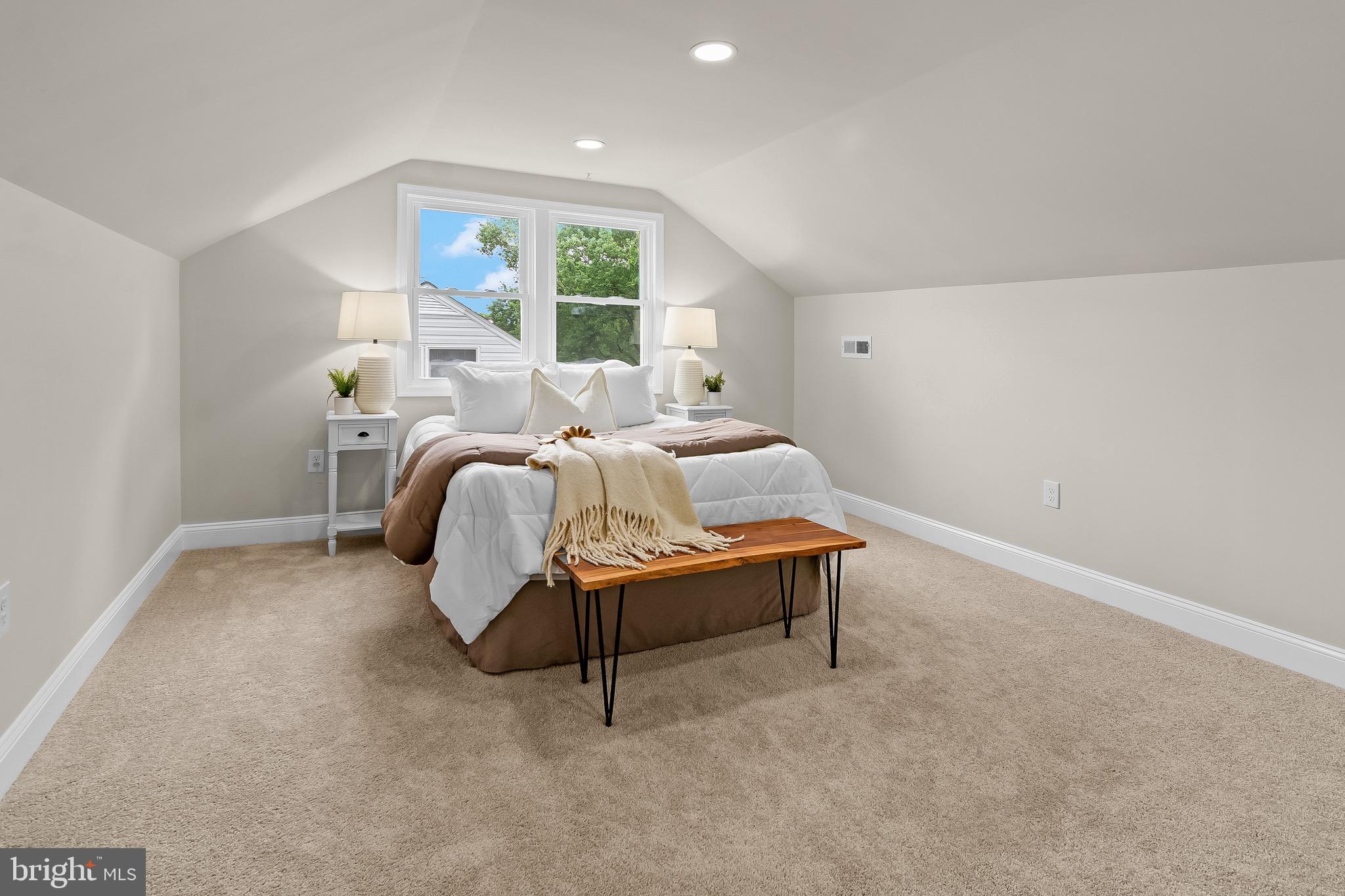 KENWOOD - Residential