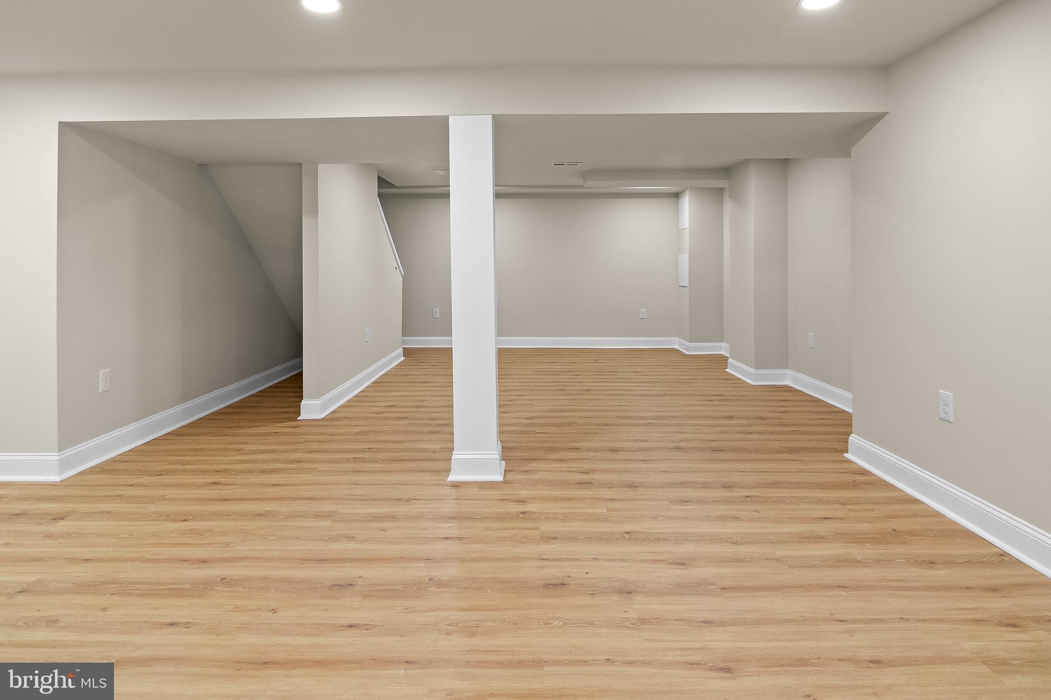 KENWOOD - Residential