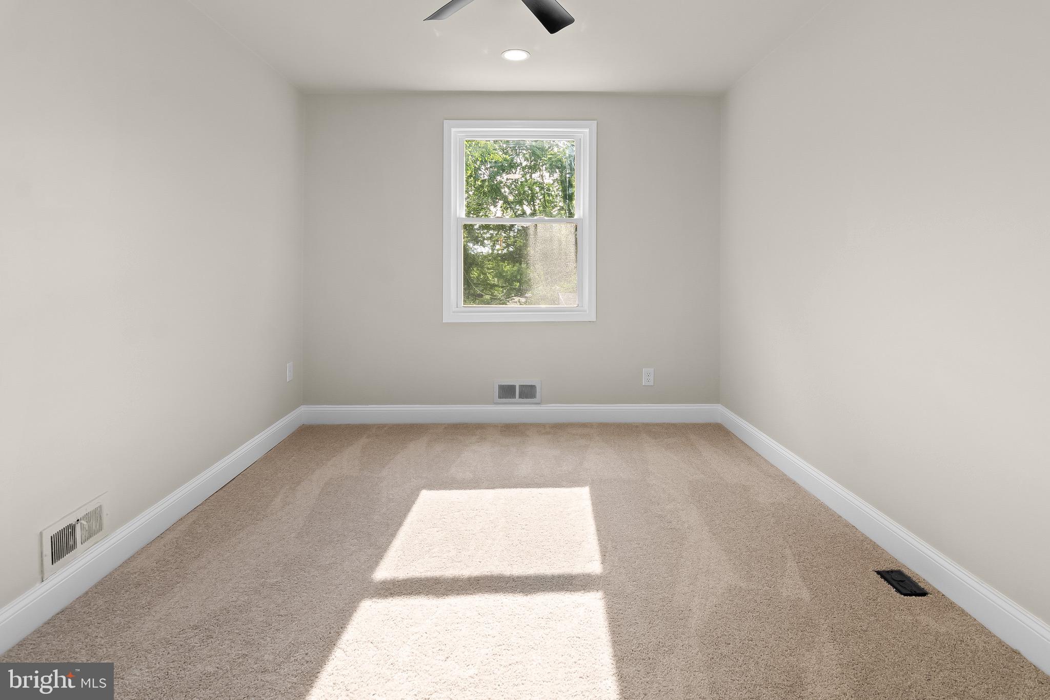 KENWOOD - Residential