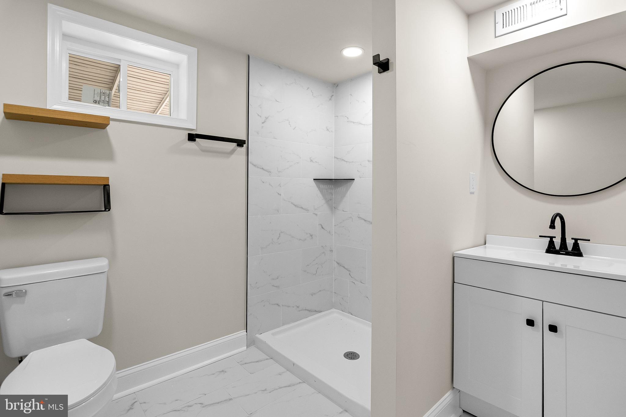 KENWOOD - Residential