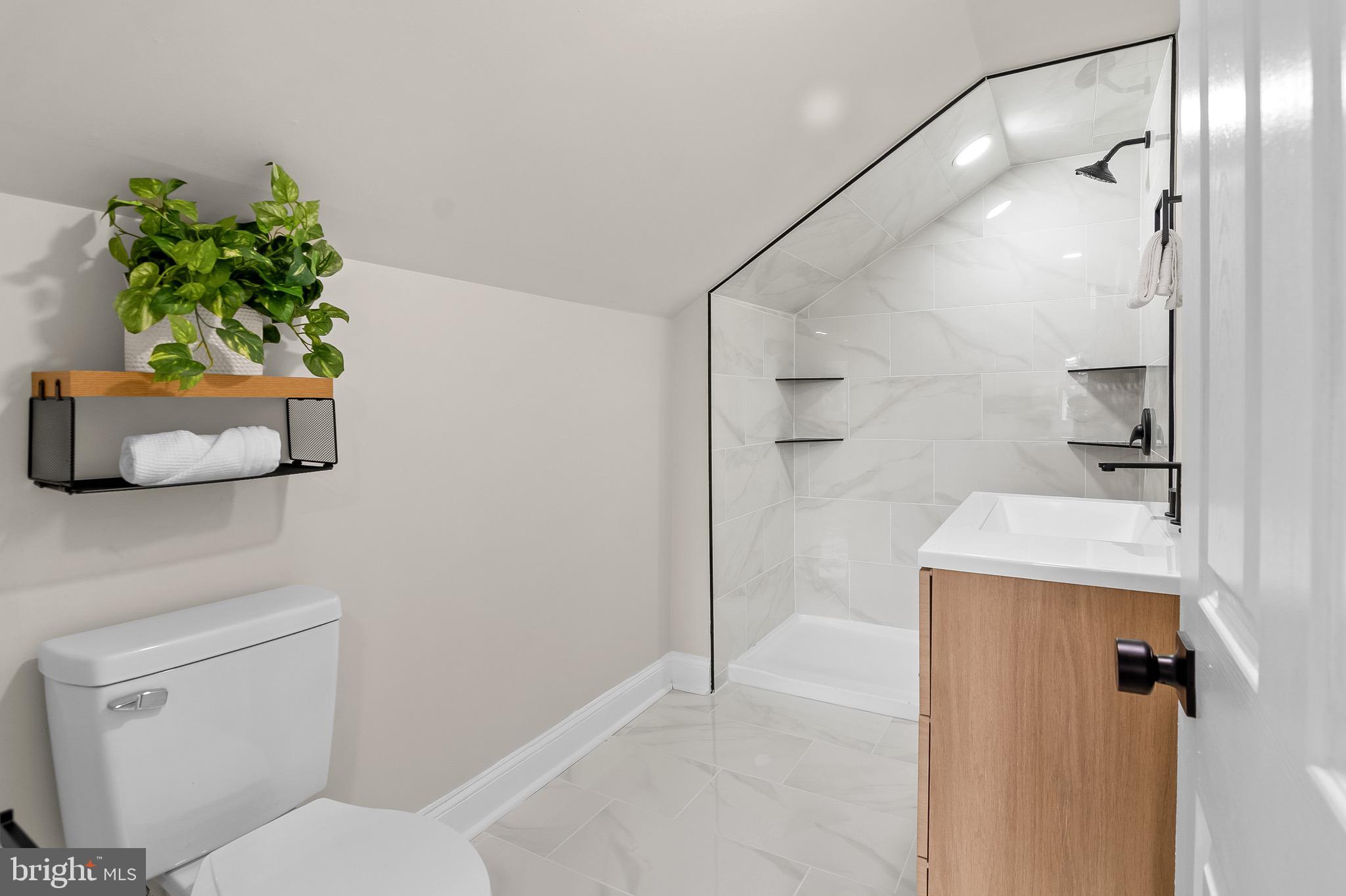 KENWOOD - Residential