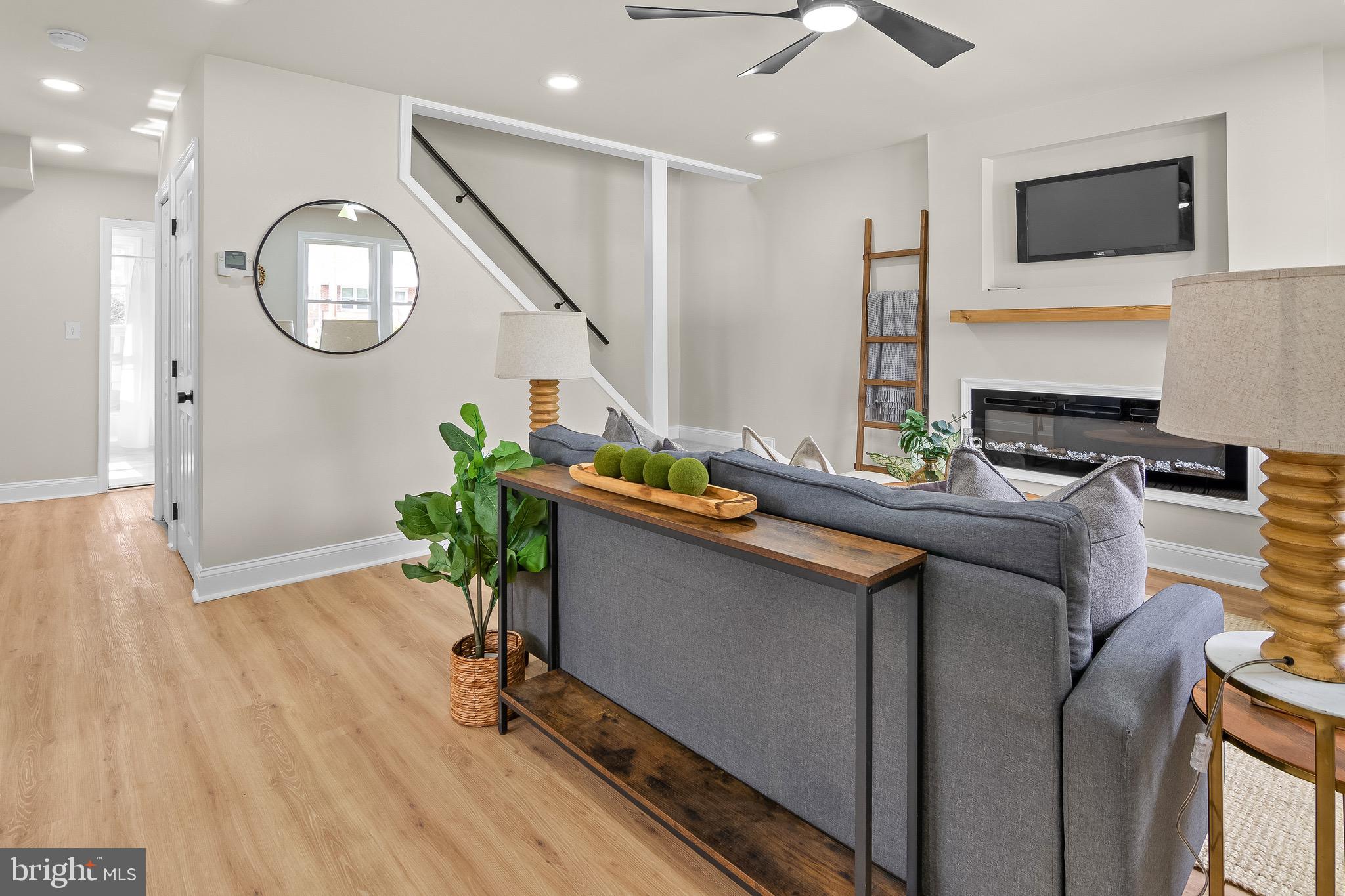 KENWOOD - Residential