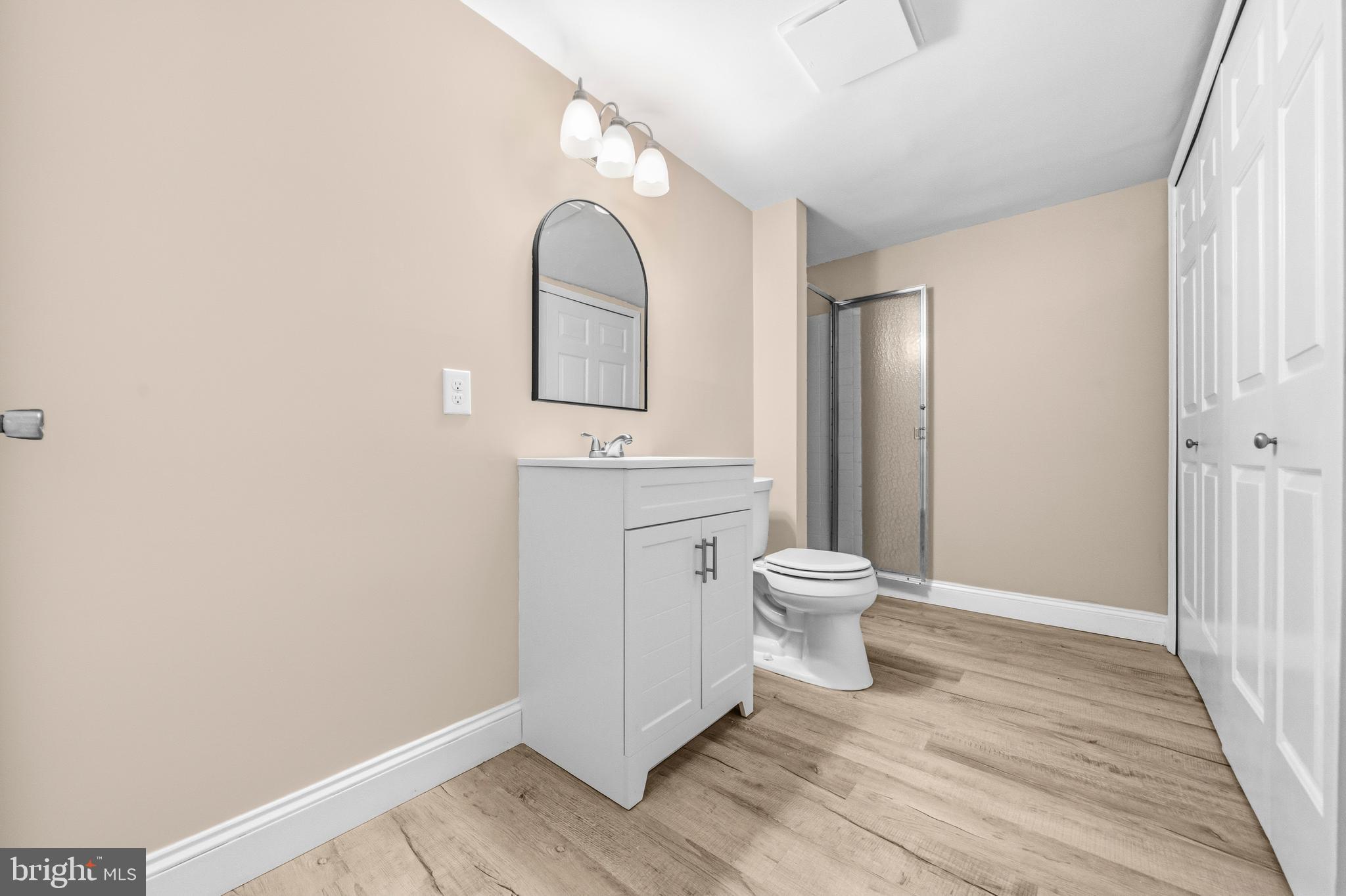MONTPELIER WOODS - Residential