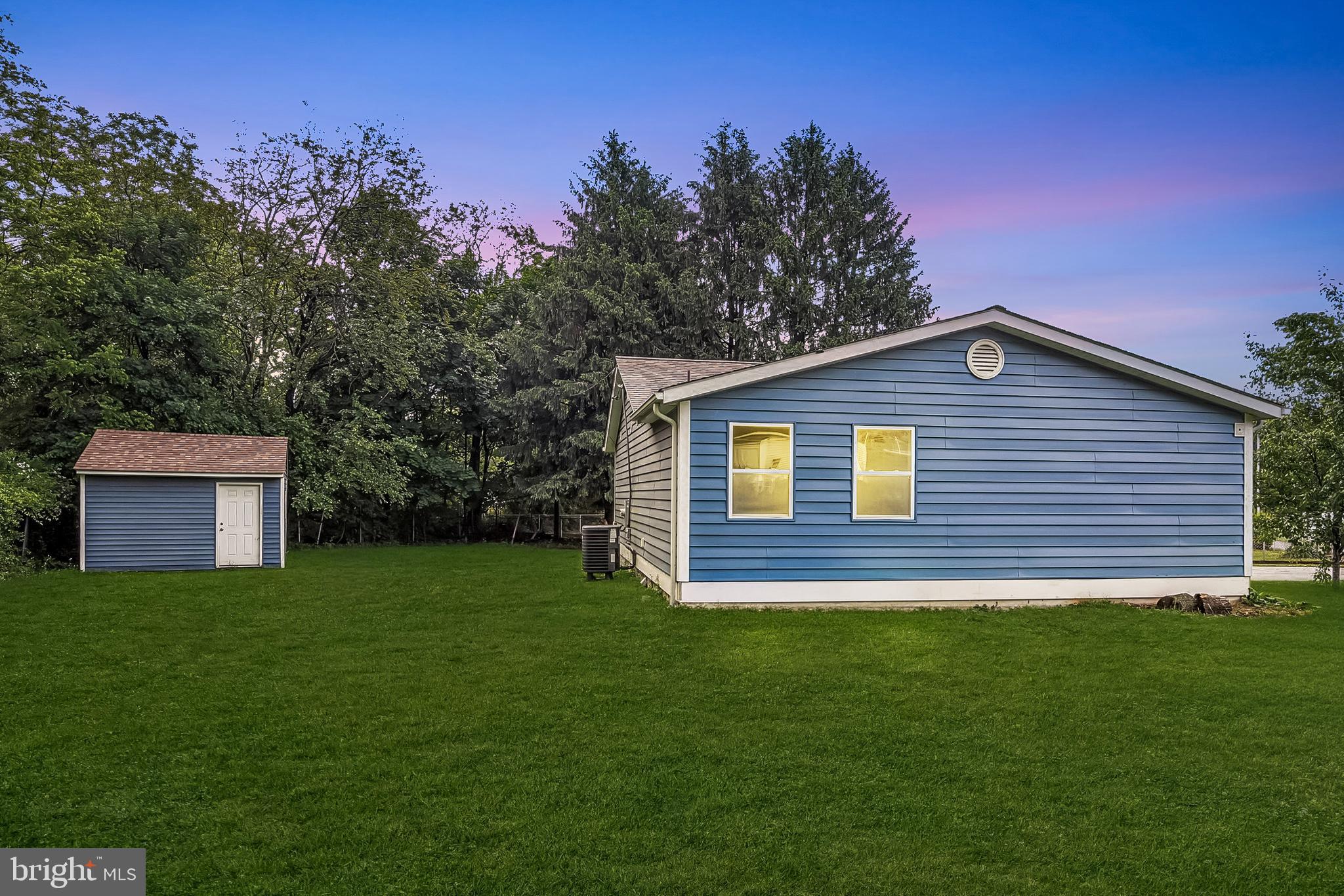 HARRIS HEIGHTS - Residential