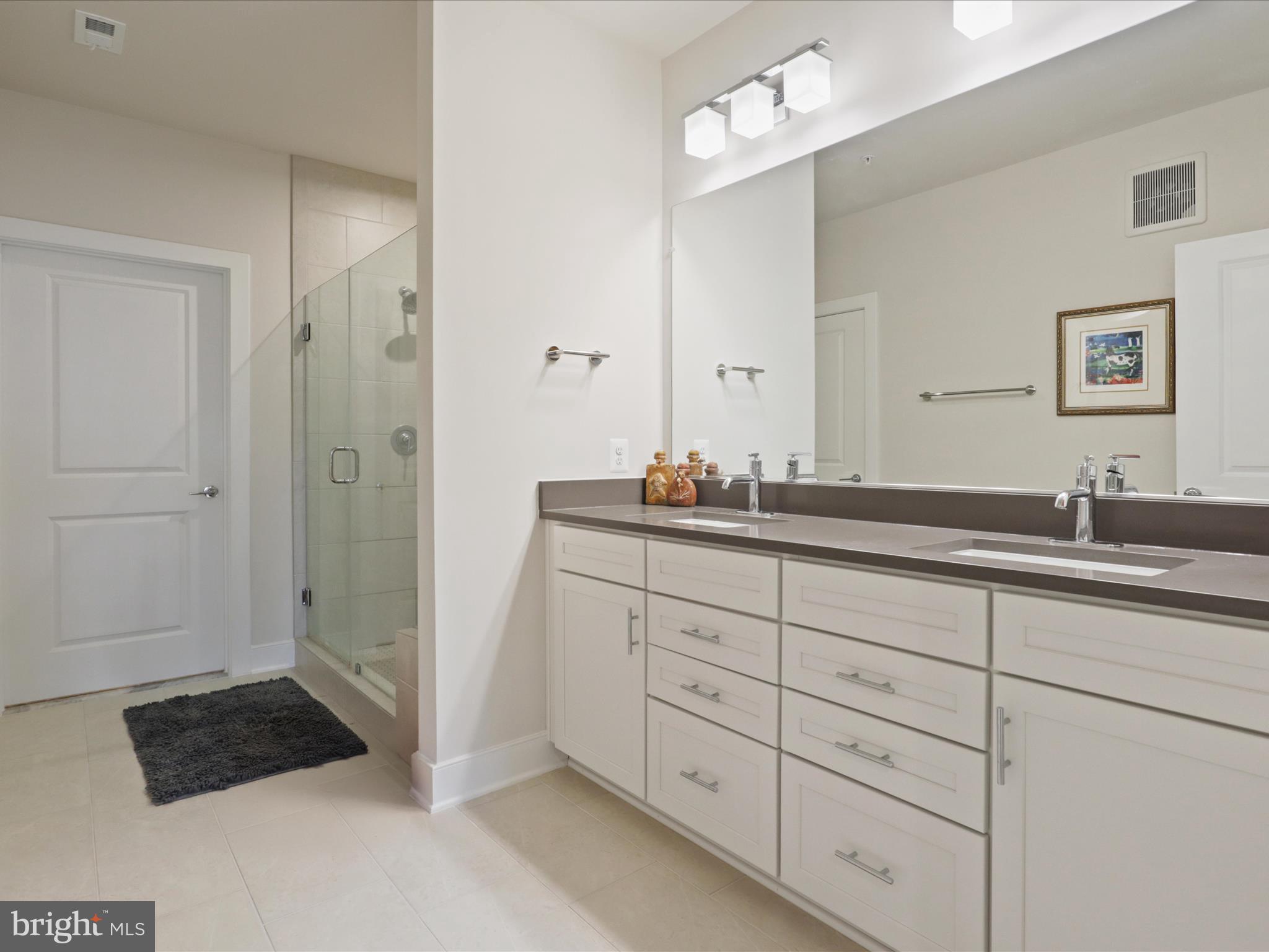 NATIONAL HARBOR - Residential