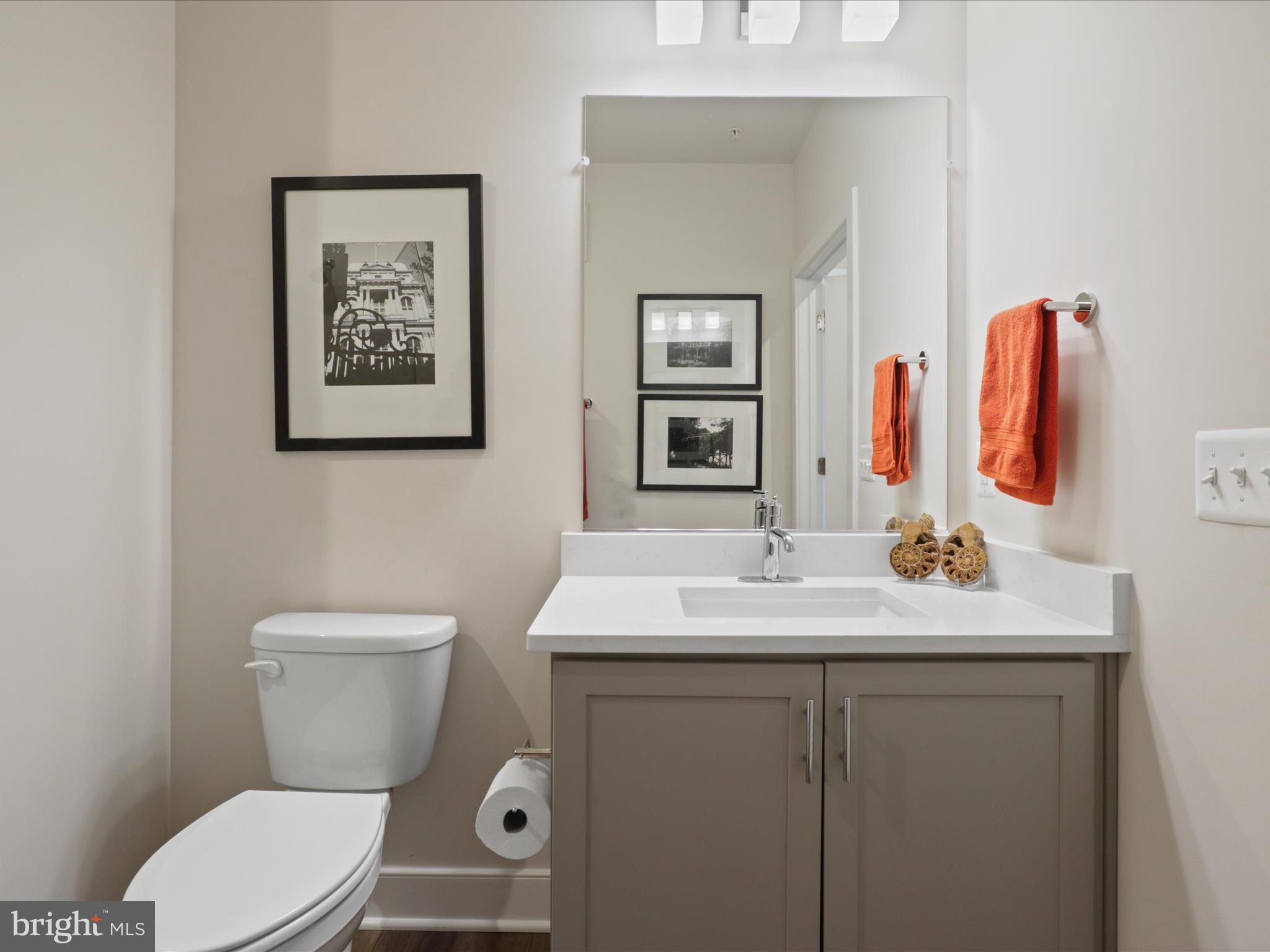 NATIONAL HARBOR - Residential
